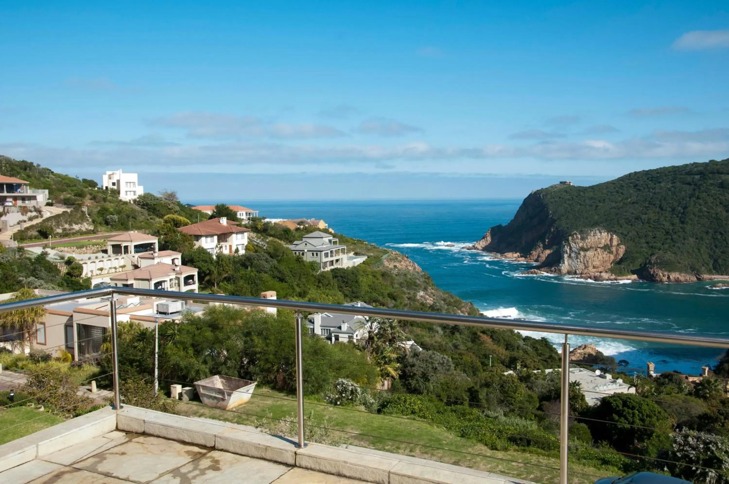 Deluxe Suite in The Mount Knysna Deluxe Suite in The Mount Knysna