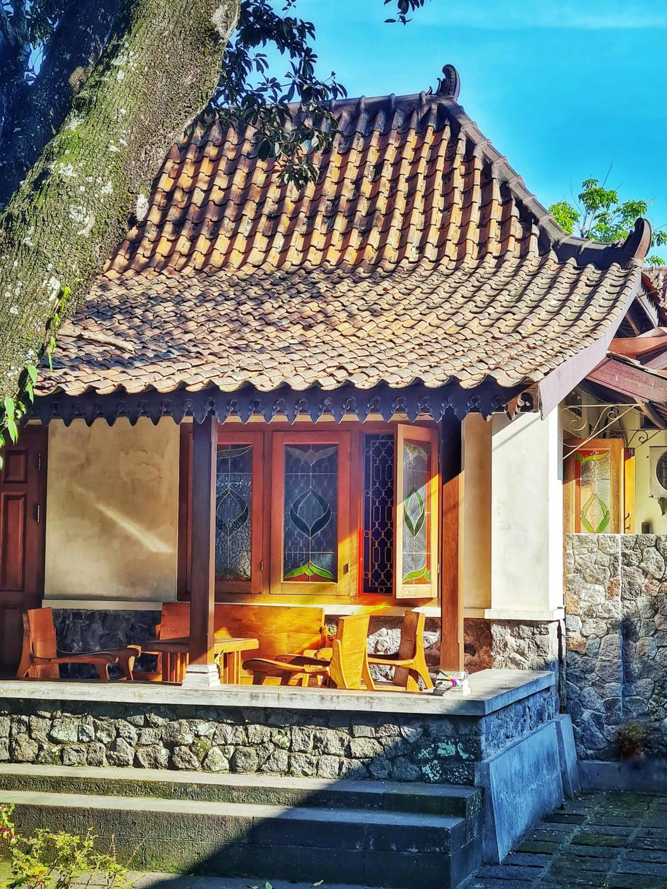 Property building in Omah Pitoe Yogya Homestay