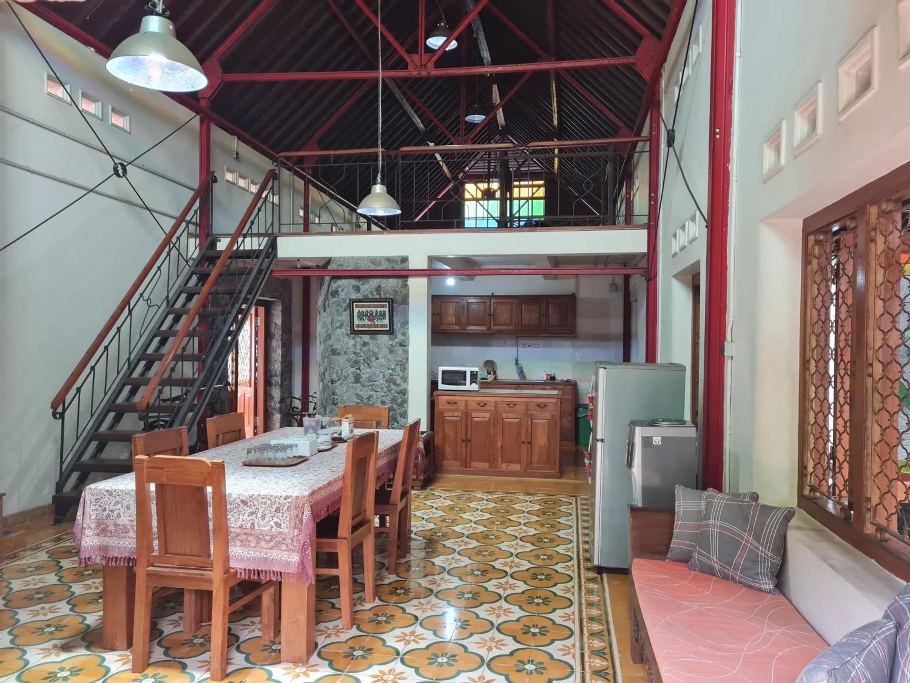 Dining area in Omah Pitoe Yogya Homestay