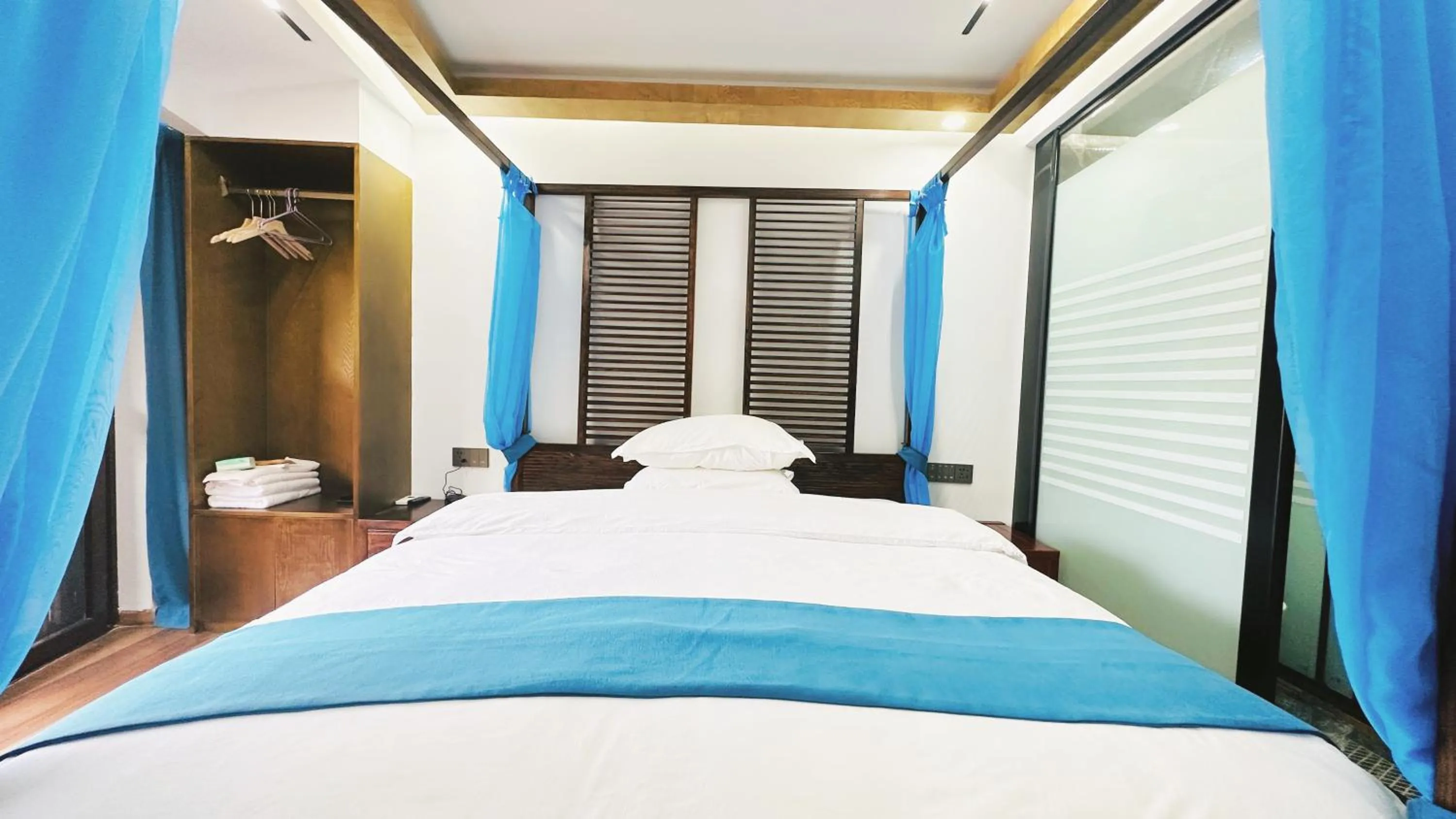 Bed in LQJ Riverside Guest House