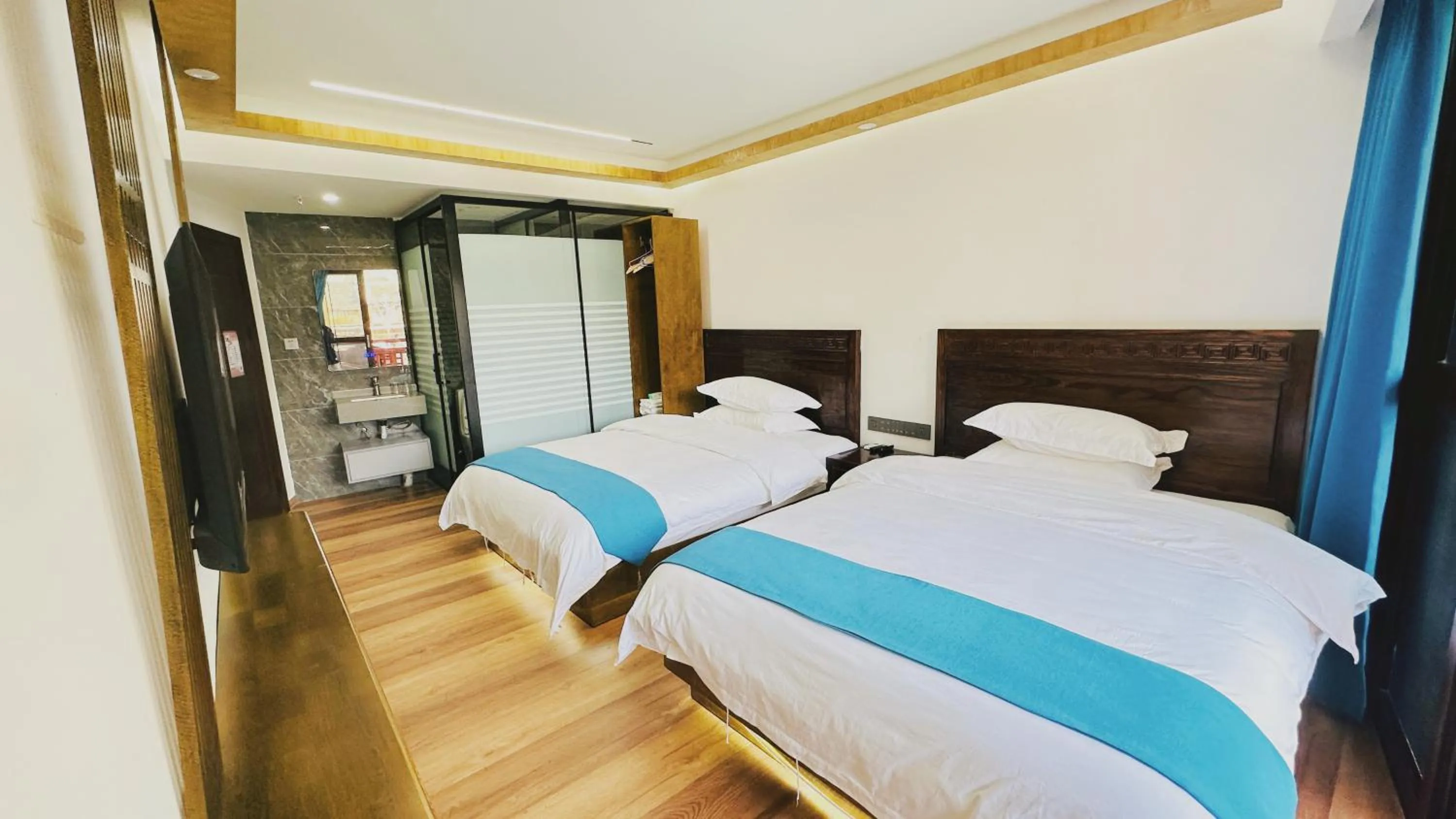 Bed in LQJ Riverside Guest House