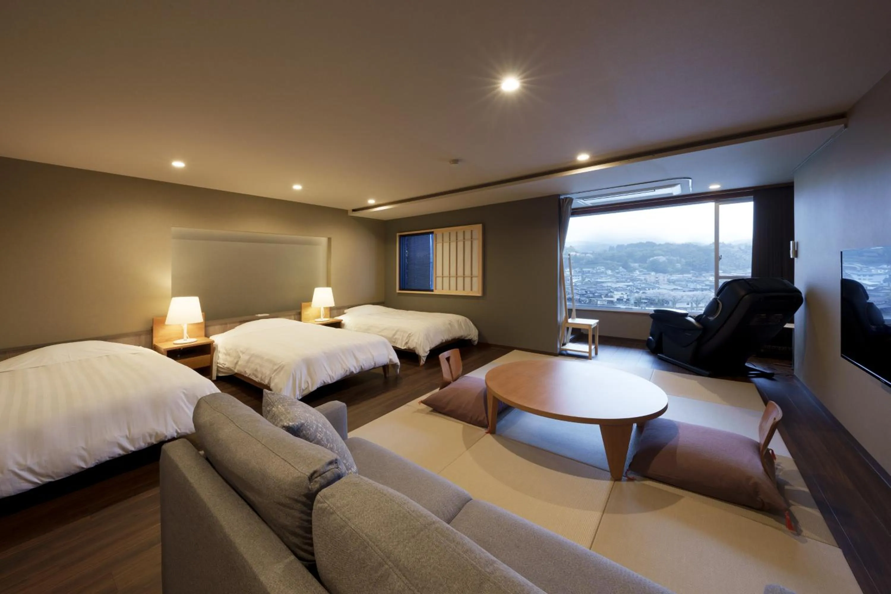 Photo of the whole room, Bed in Hita Onsen Kizantei Hotel