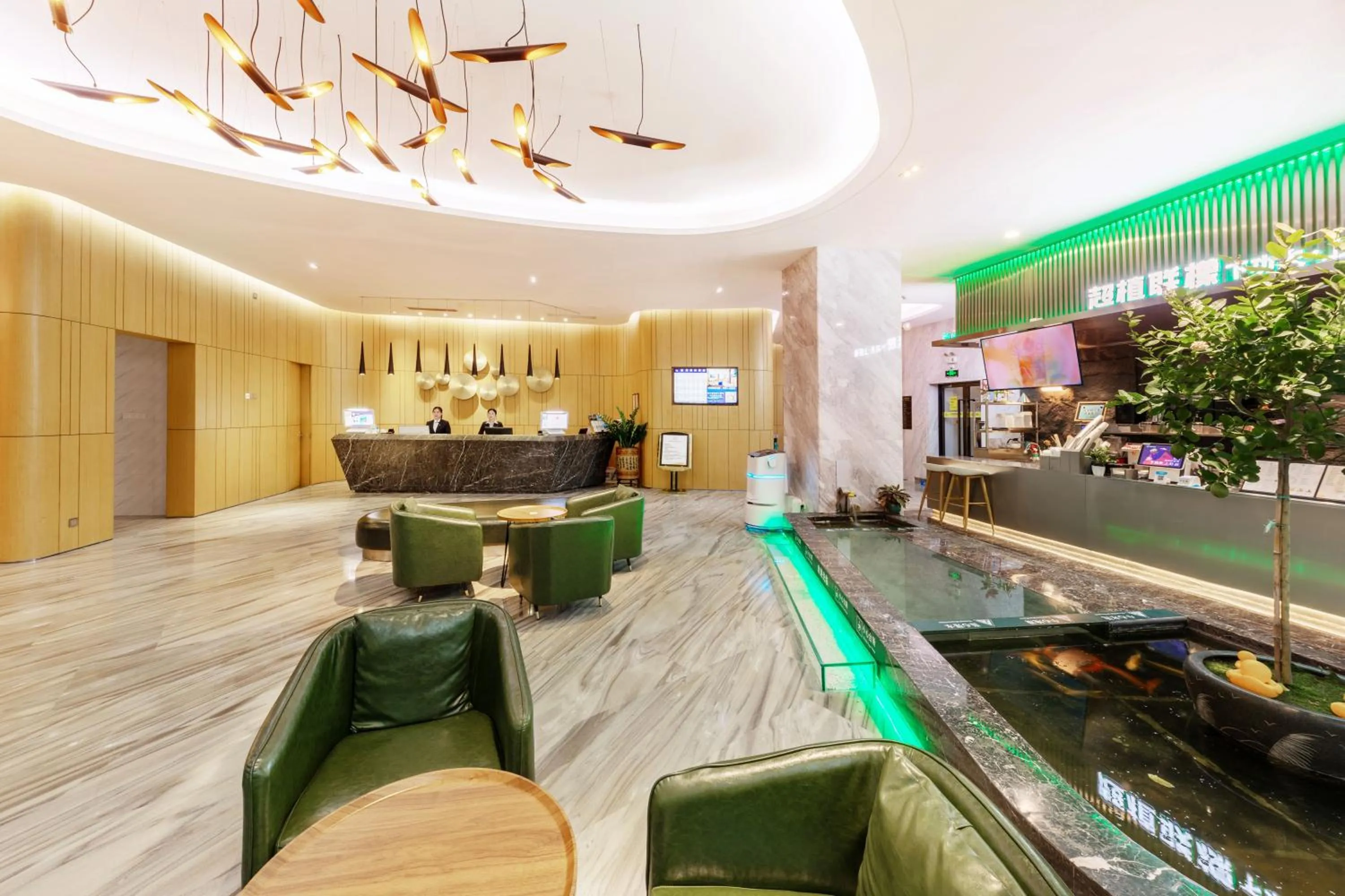Lobby or reception in Qianhai Holiday Hotel