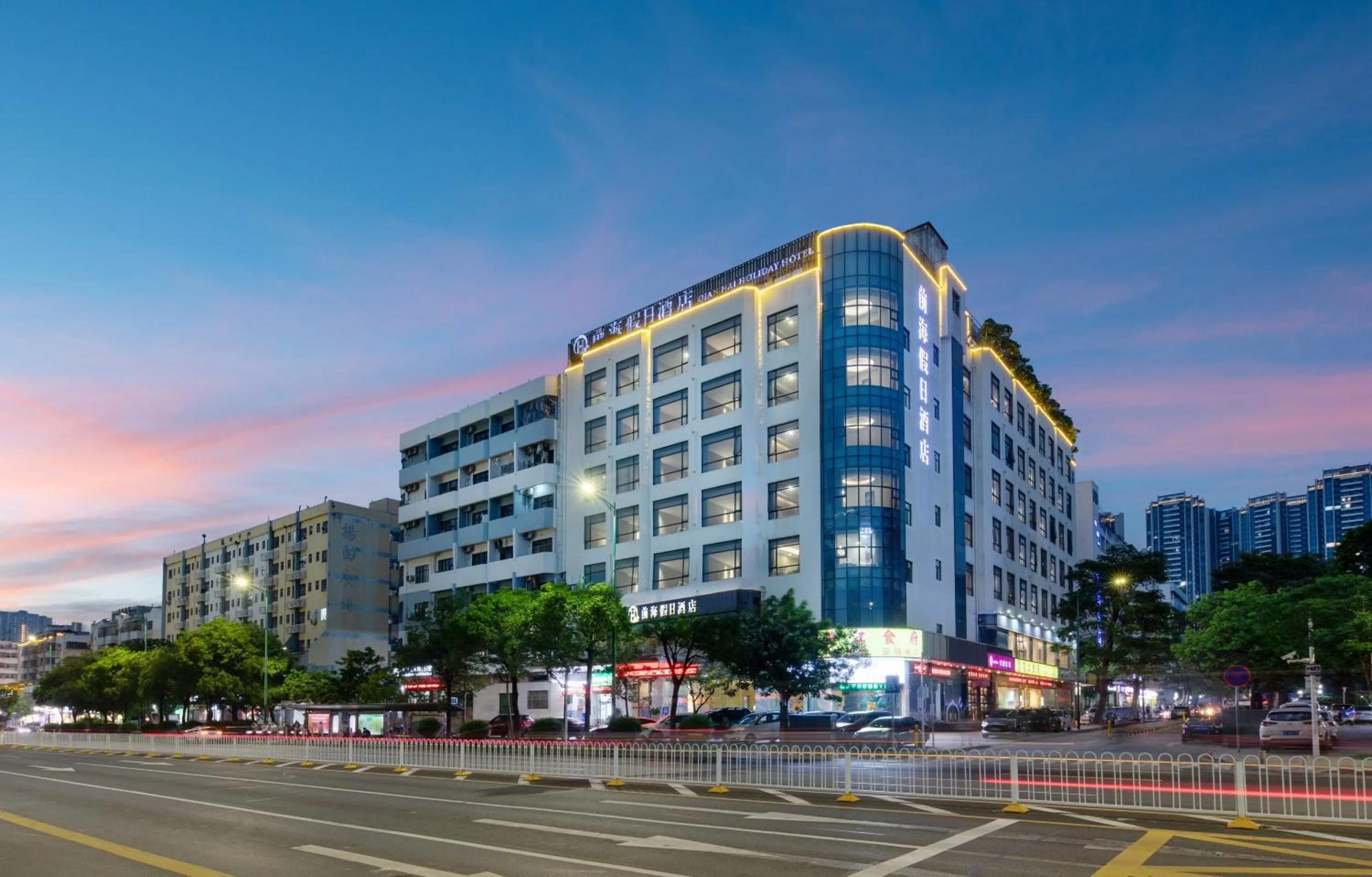 Property building in Qianhai Holiday Hotel