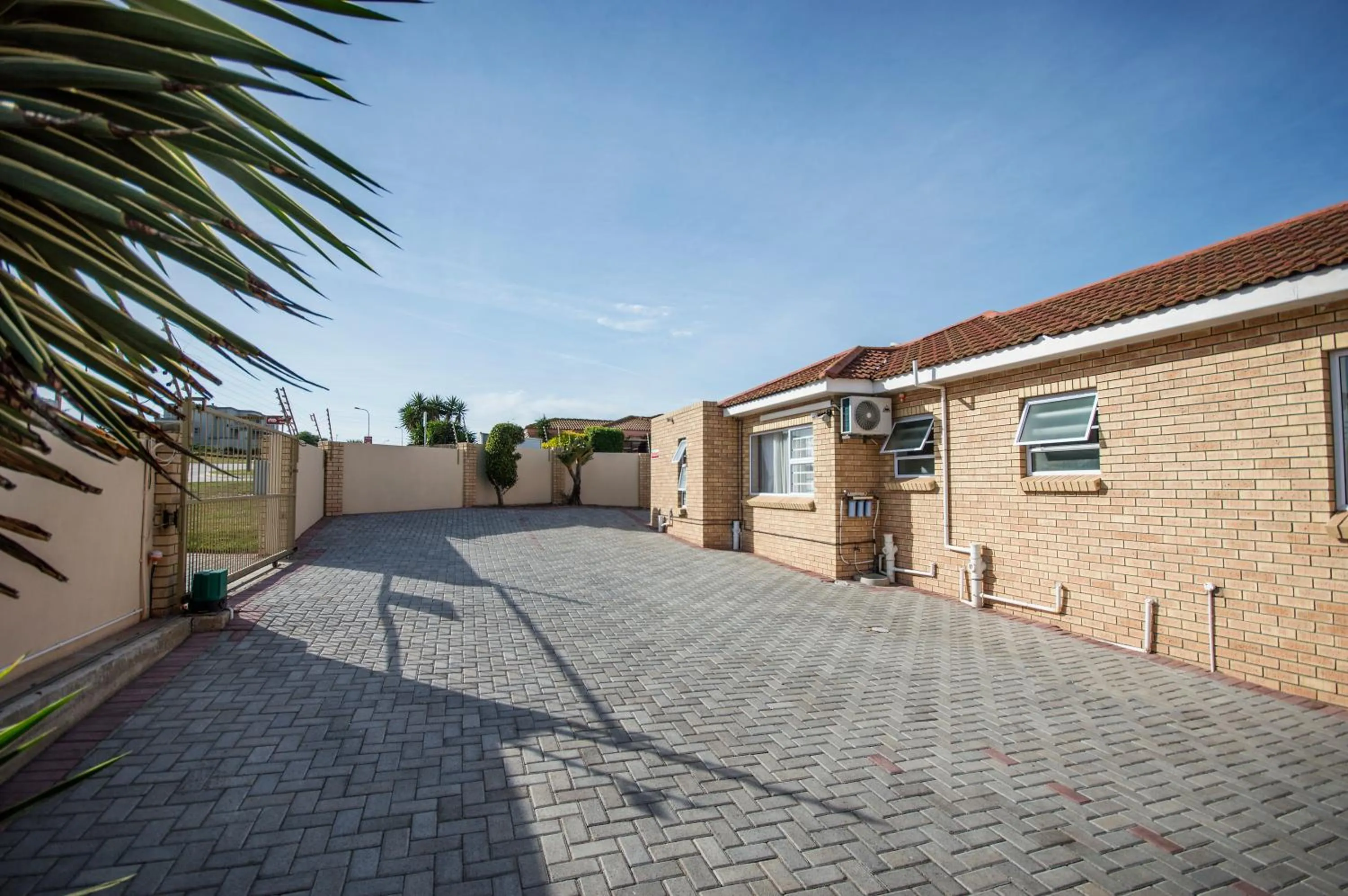 Street view in King Guest Lodge