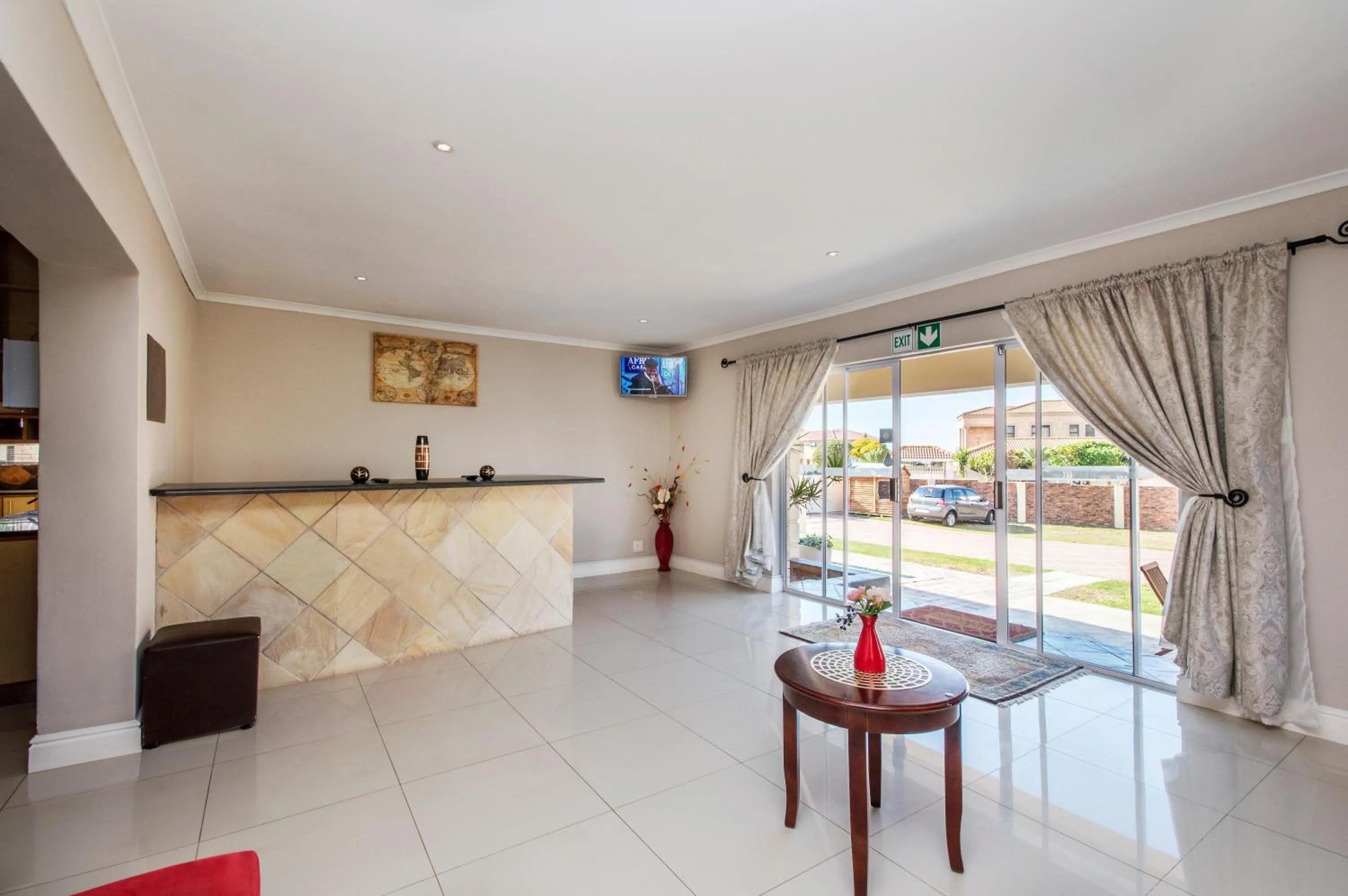 Facade/entrance in King Guest Lodge