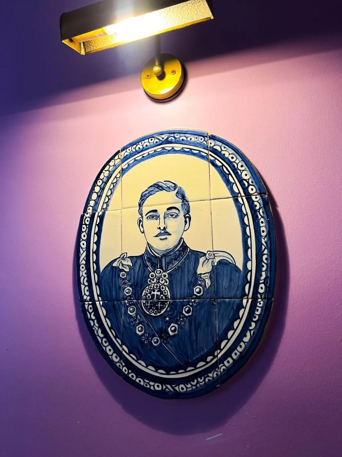 Decorative detail in Palácio de Sintra Boutique House