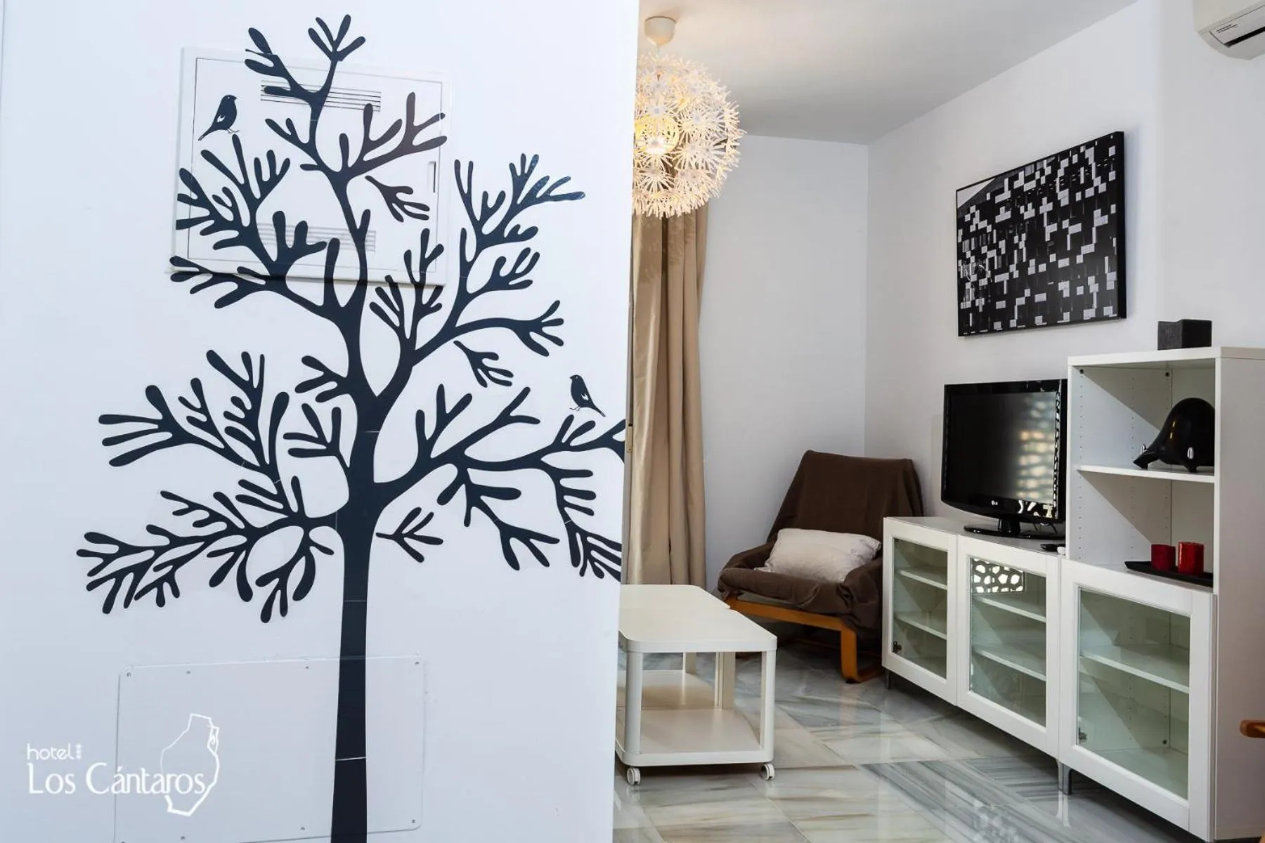 Apartamentos Los Cantaros