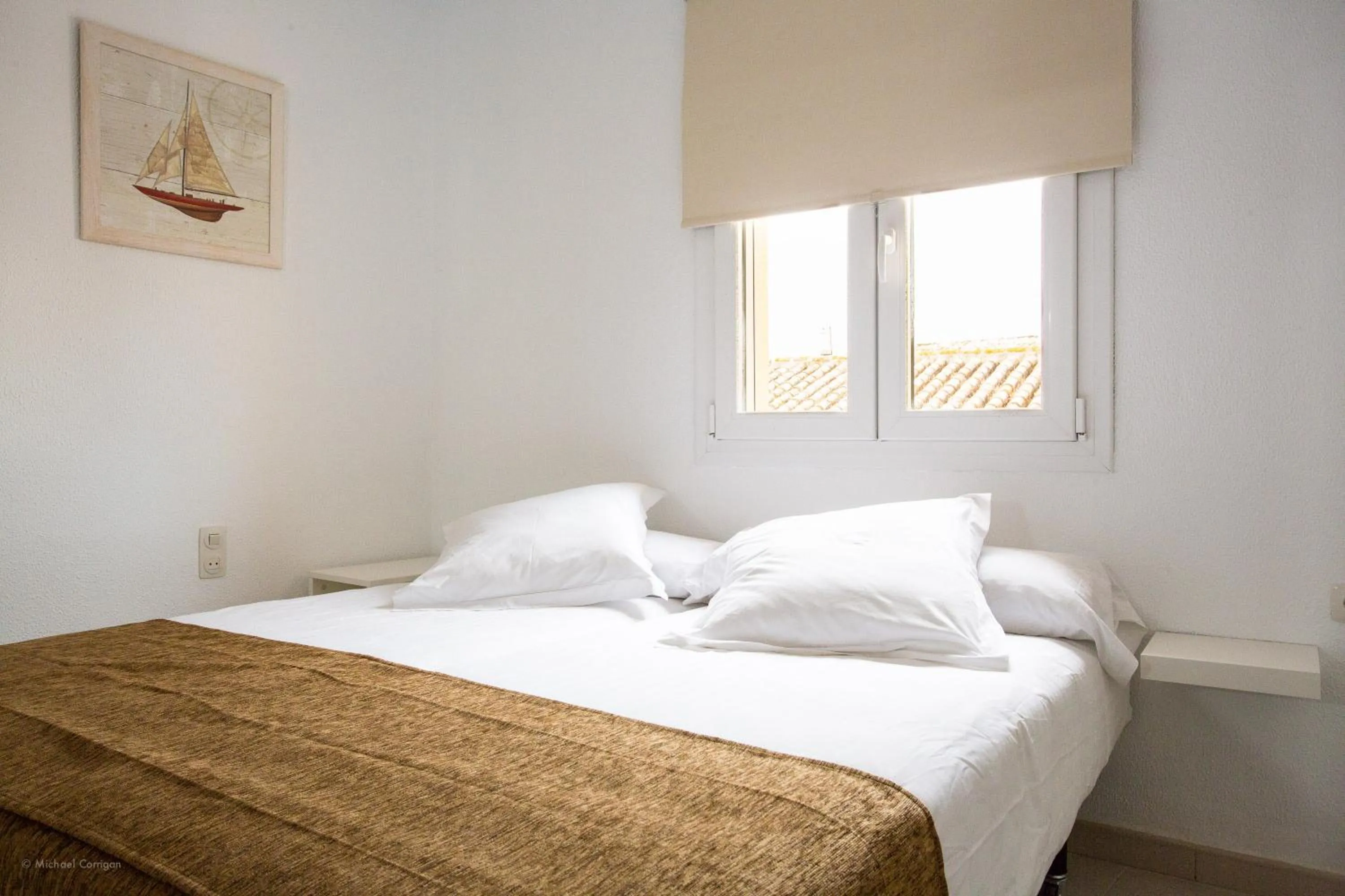 Bed in Apartamentos Los Cantaros