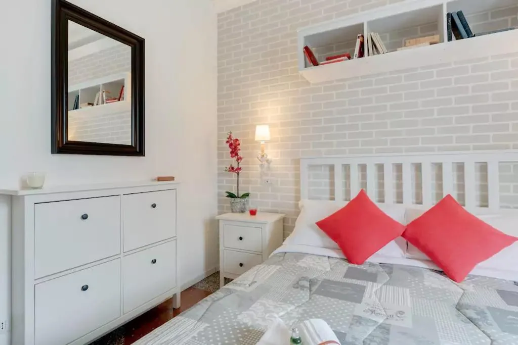 Bed in Moonlight Inn Guesthouse