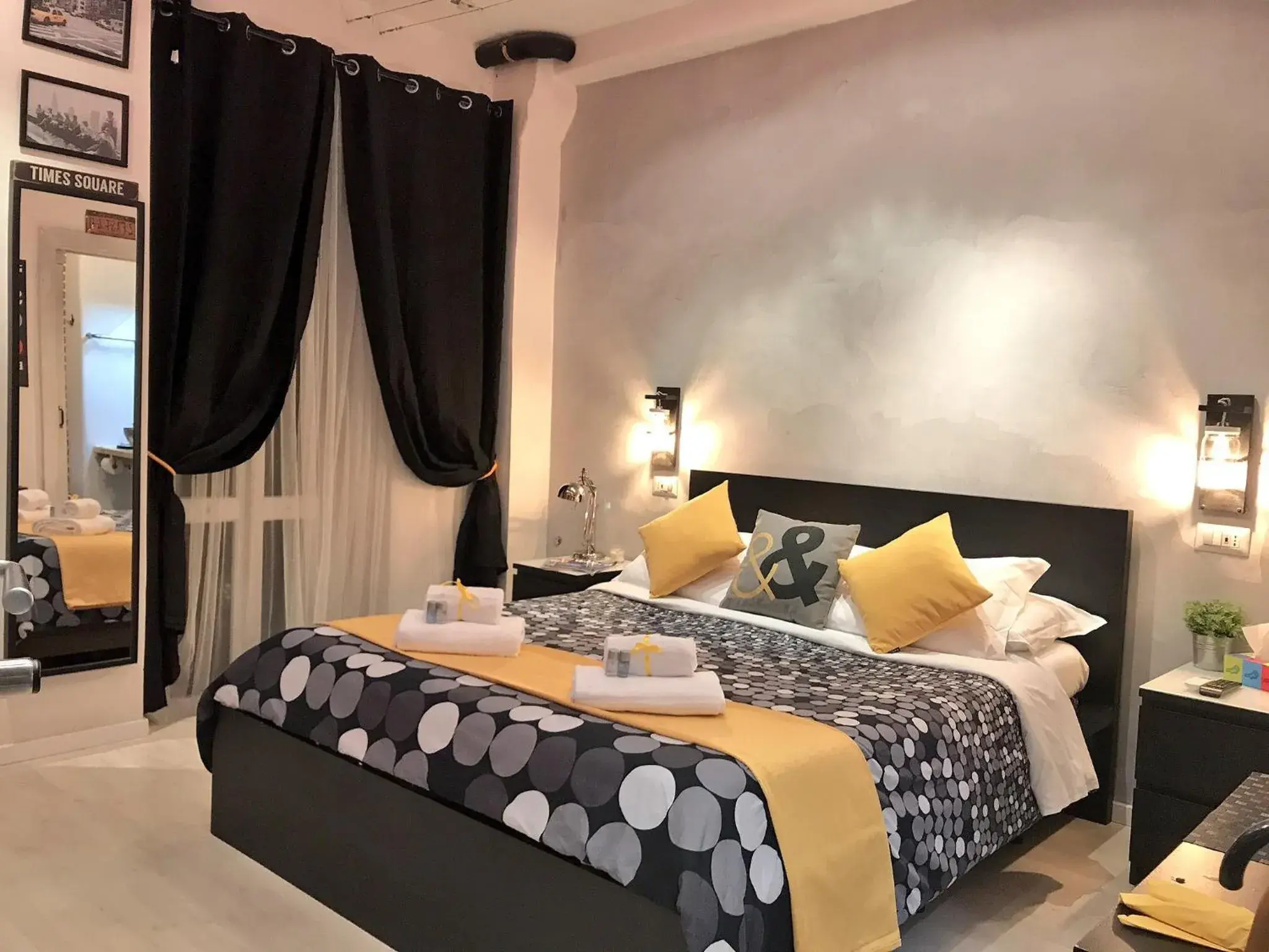 Double Room in Moonlight Inn Guesthouse Double Room in Moonlight Inn Guesthouse