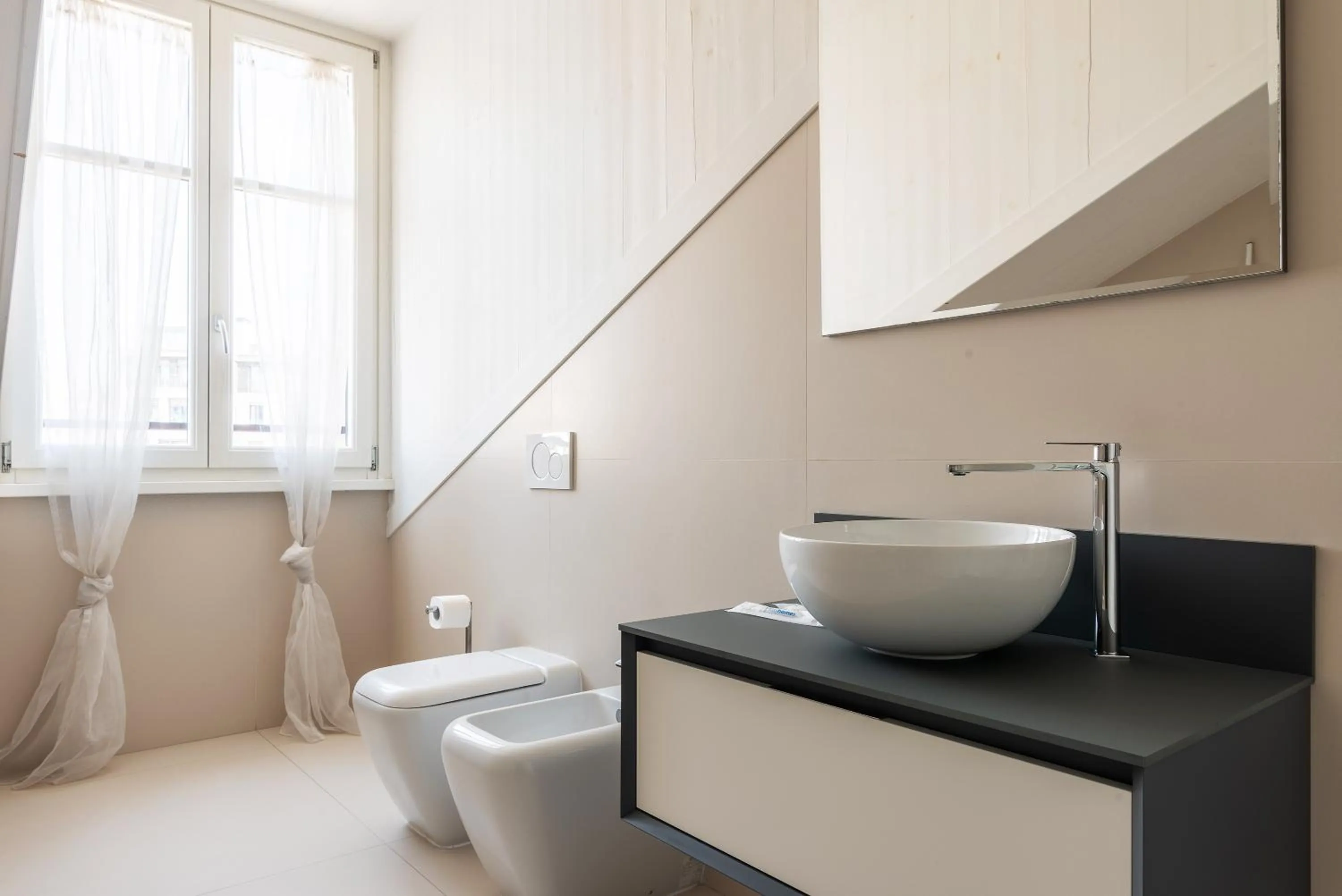 easyhomes - Brera Luxury Suites