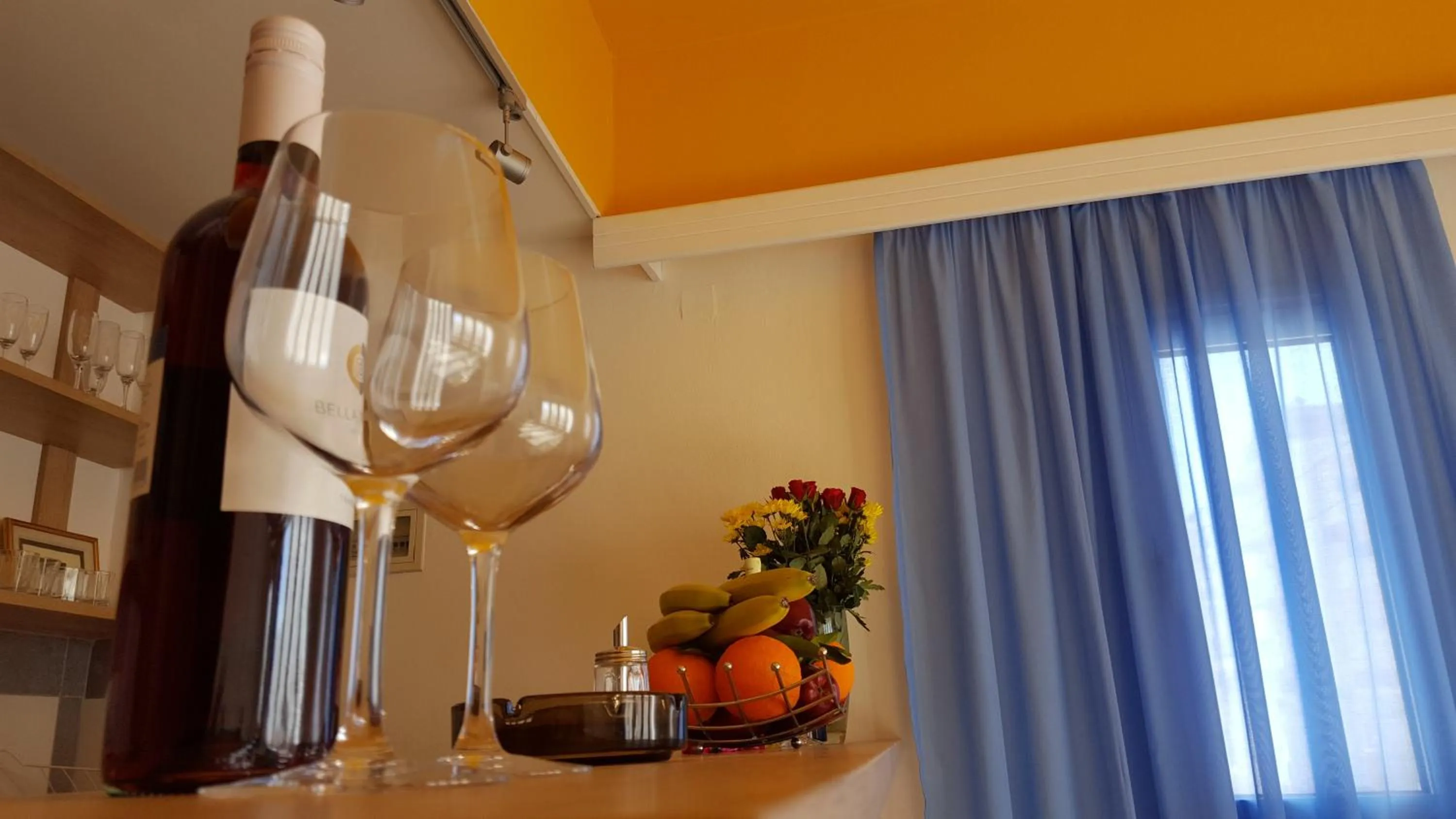 Communal lounge/ TV room in Varmy