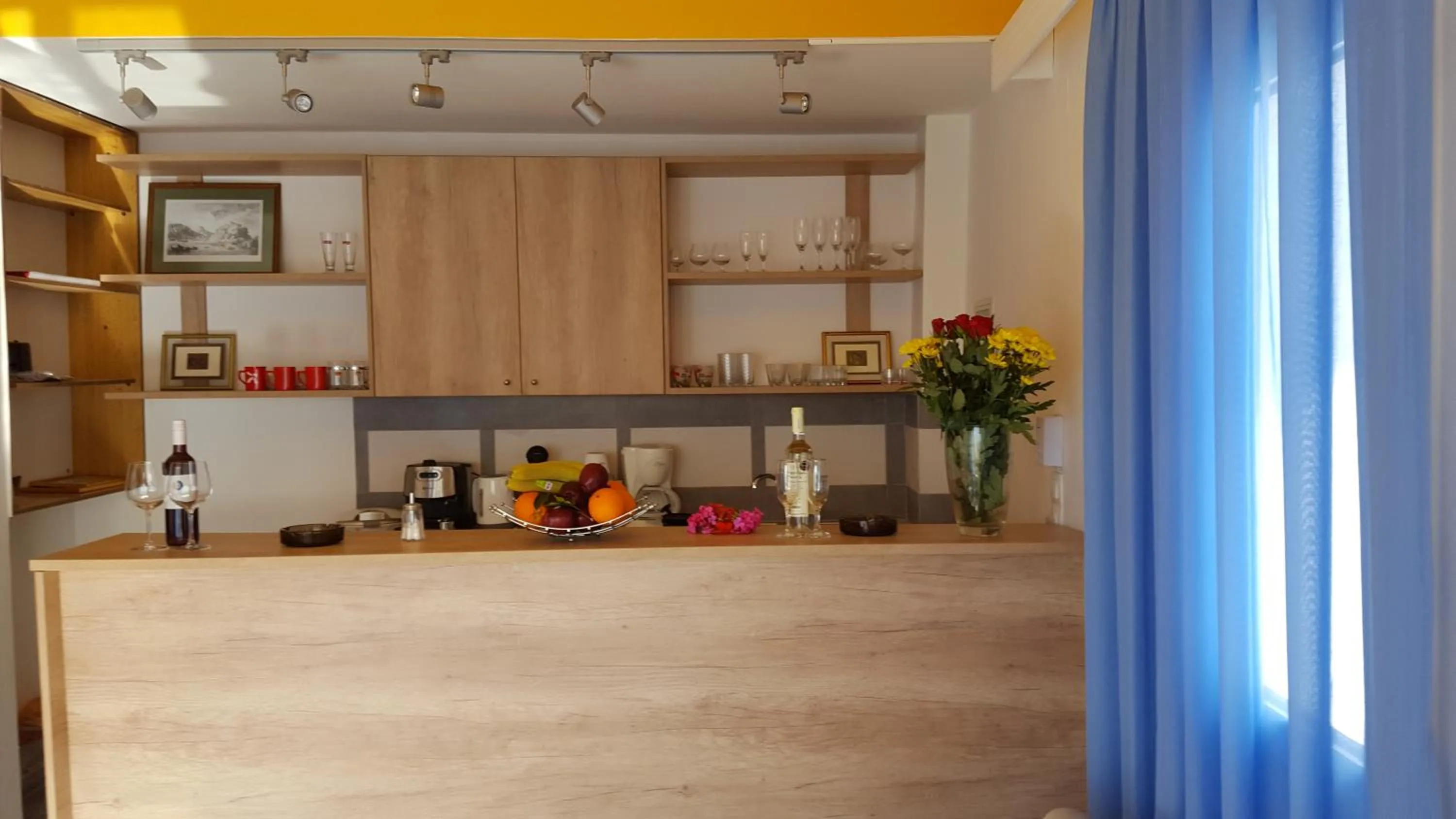 Communal lounge/ TV room in Varmy