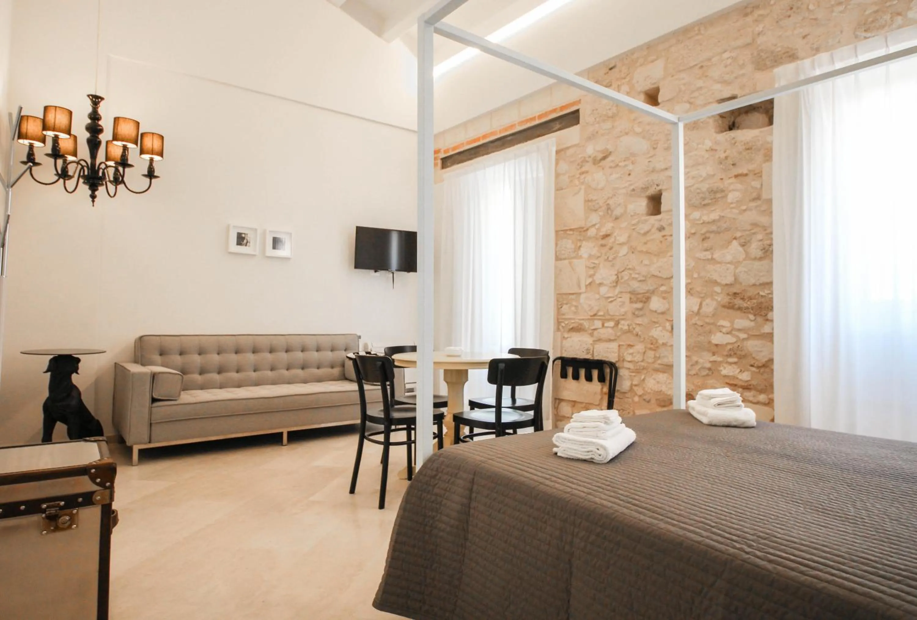 Bed in Re Federico Boutique Hotel