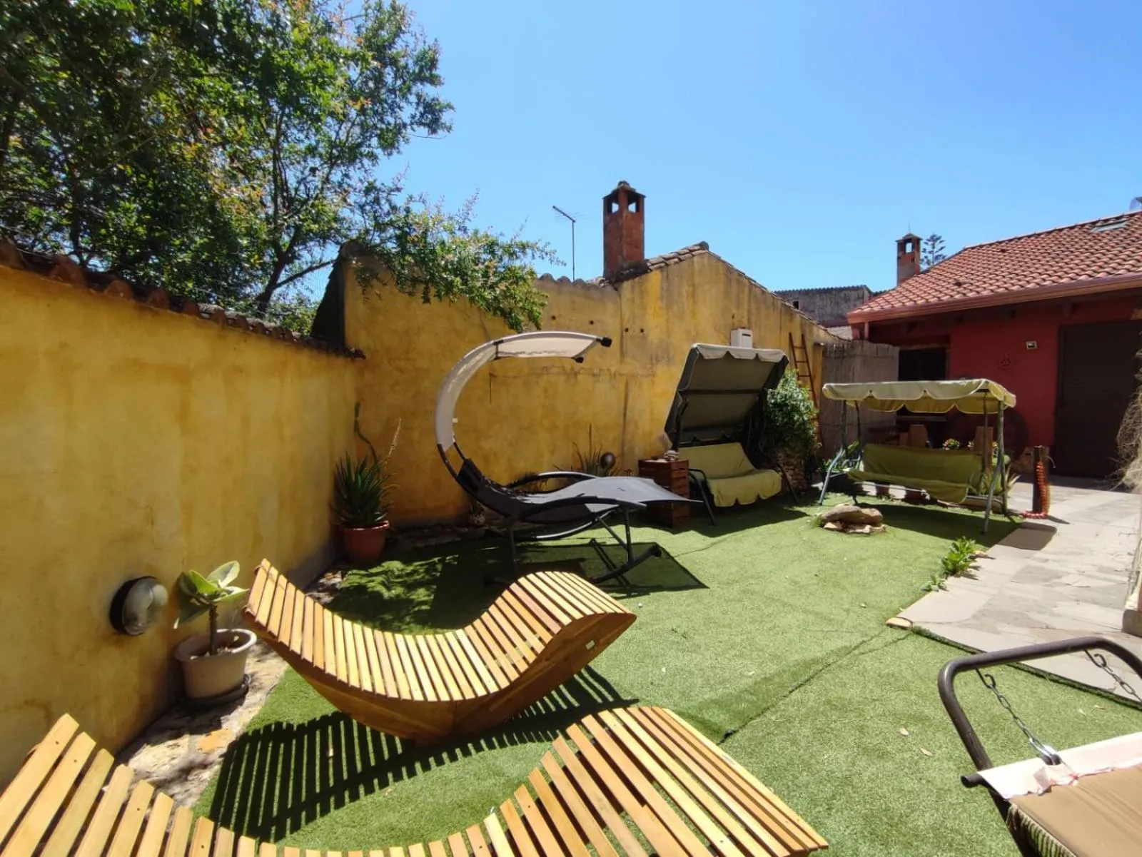 Garden in Affittacamere Shardana