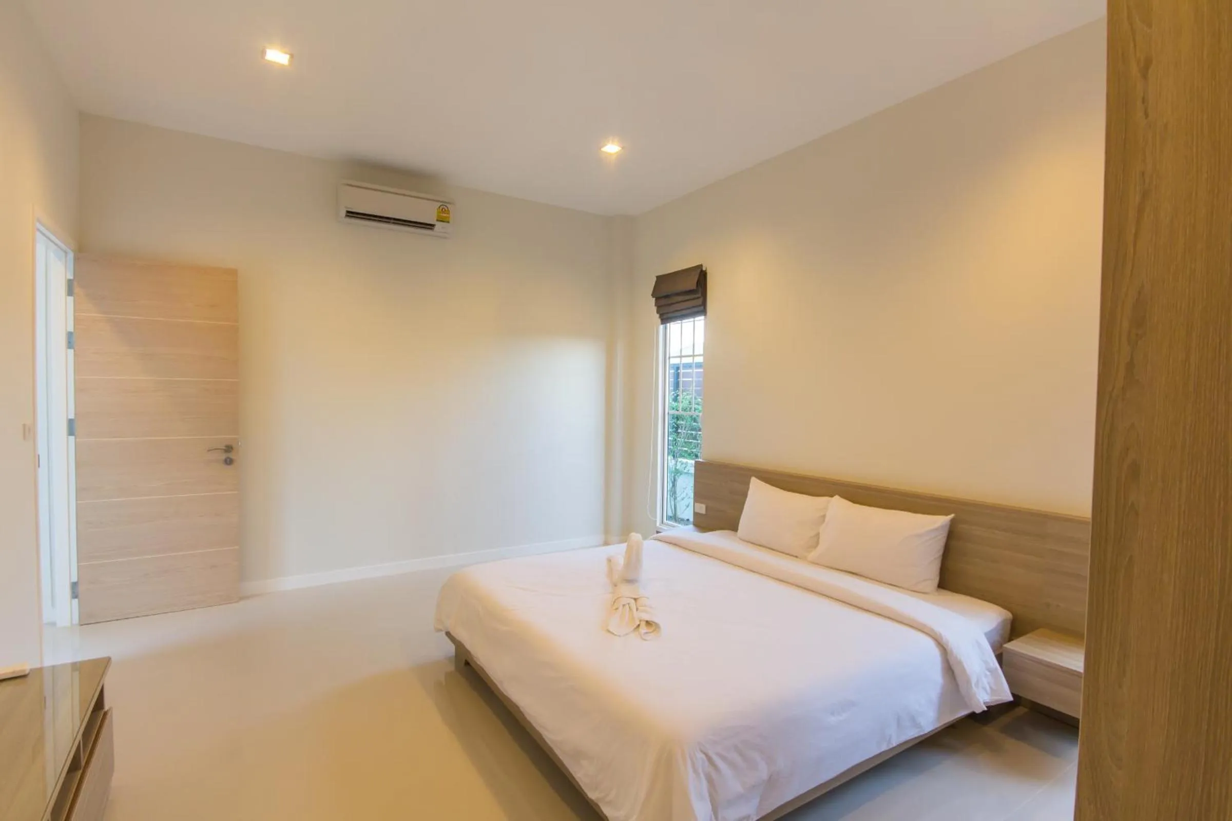 Photo of the whole room, Bed in Luxury House in Hua Hin