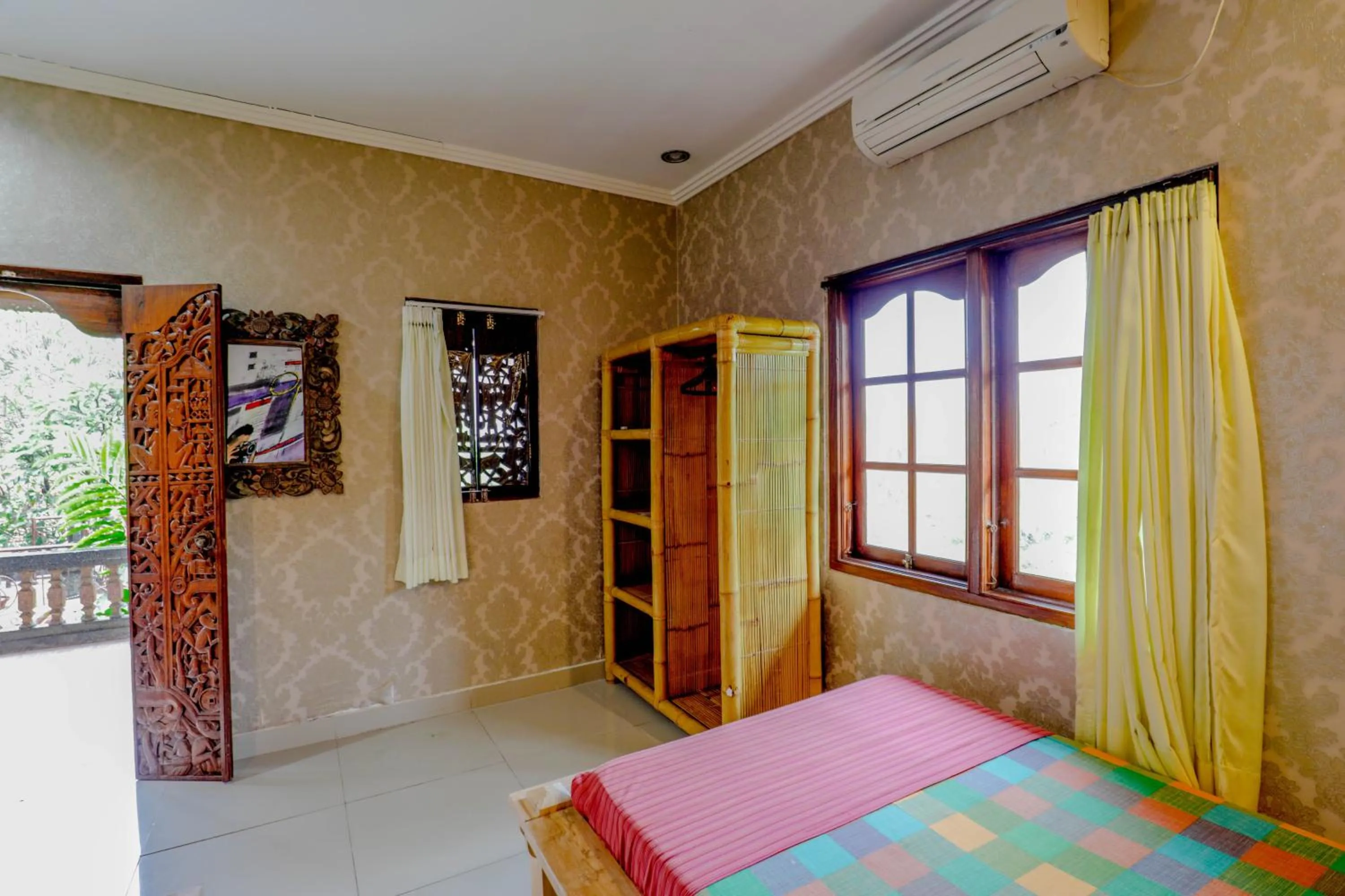 Property building, Bed in Warji House 1 Ubud Centre