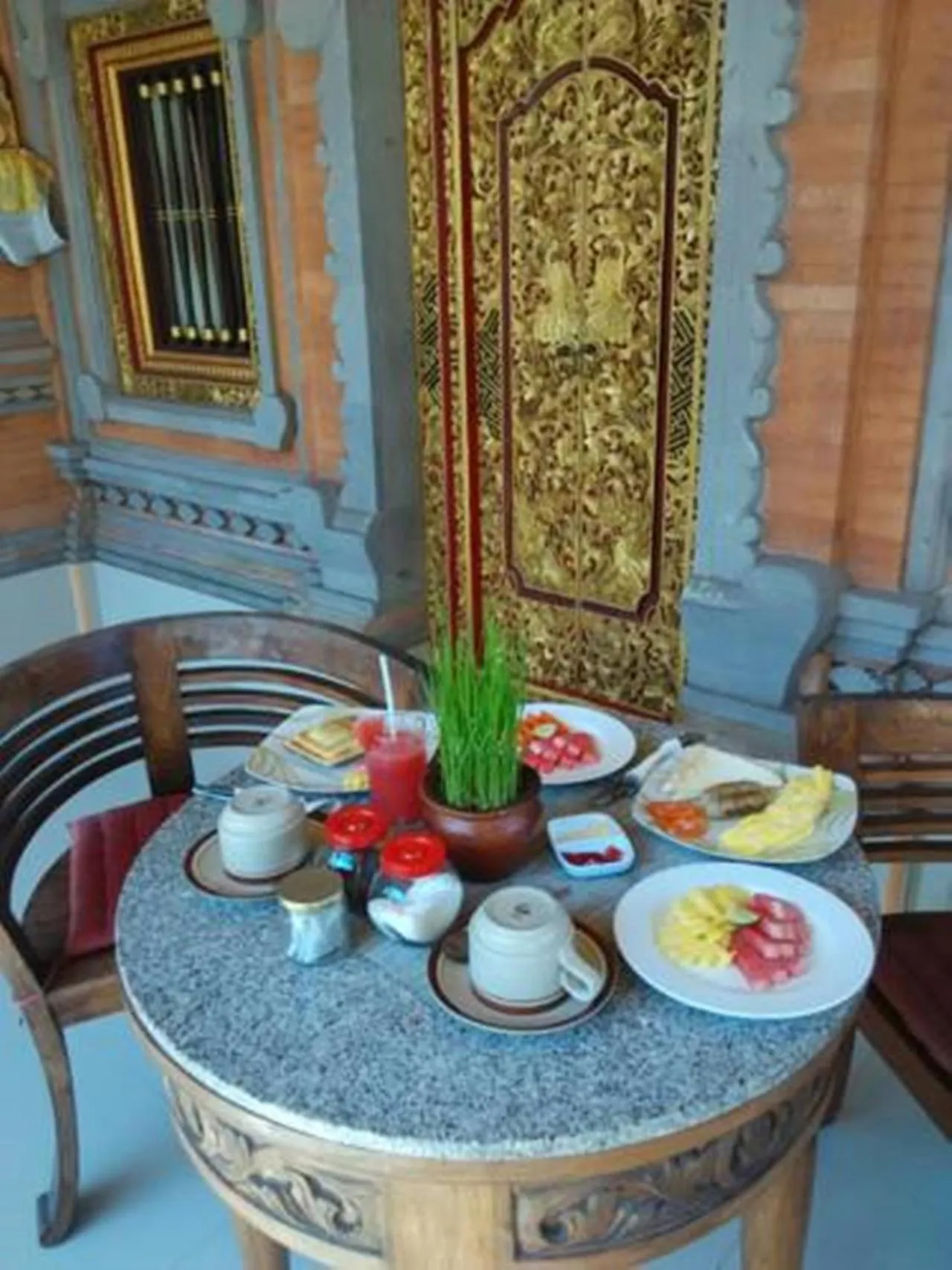 Continental breakfast in Warji House 1 Ubud Centre