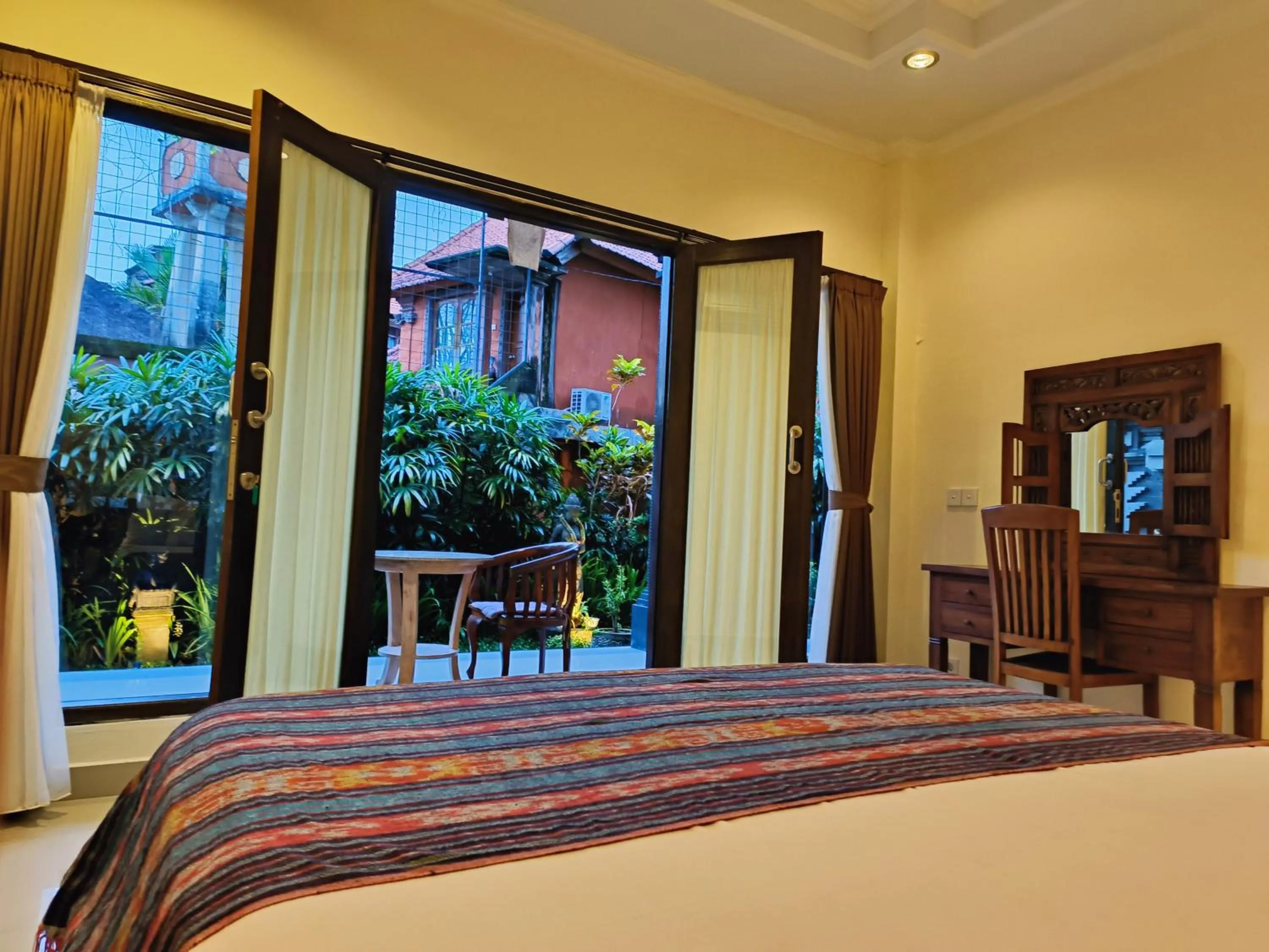 Bedroom, Bed in Warji House 1 Ubud Centre