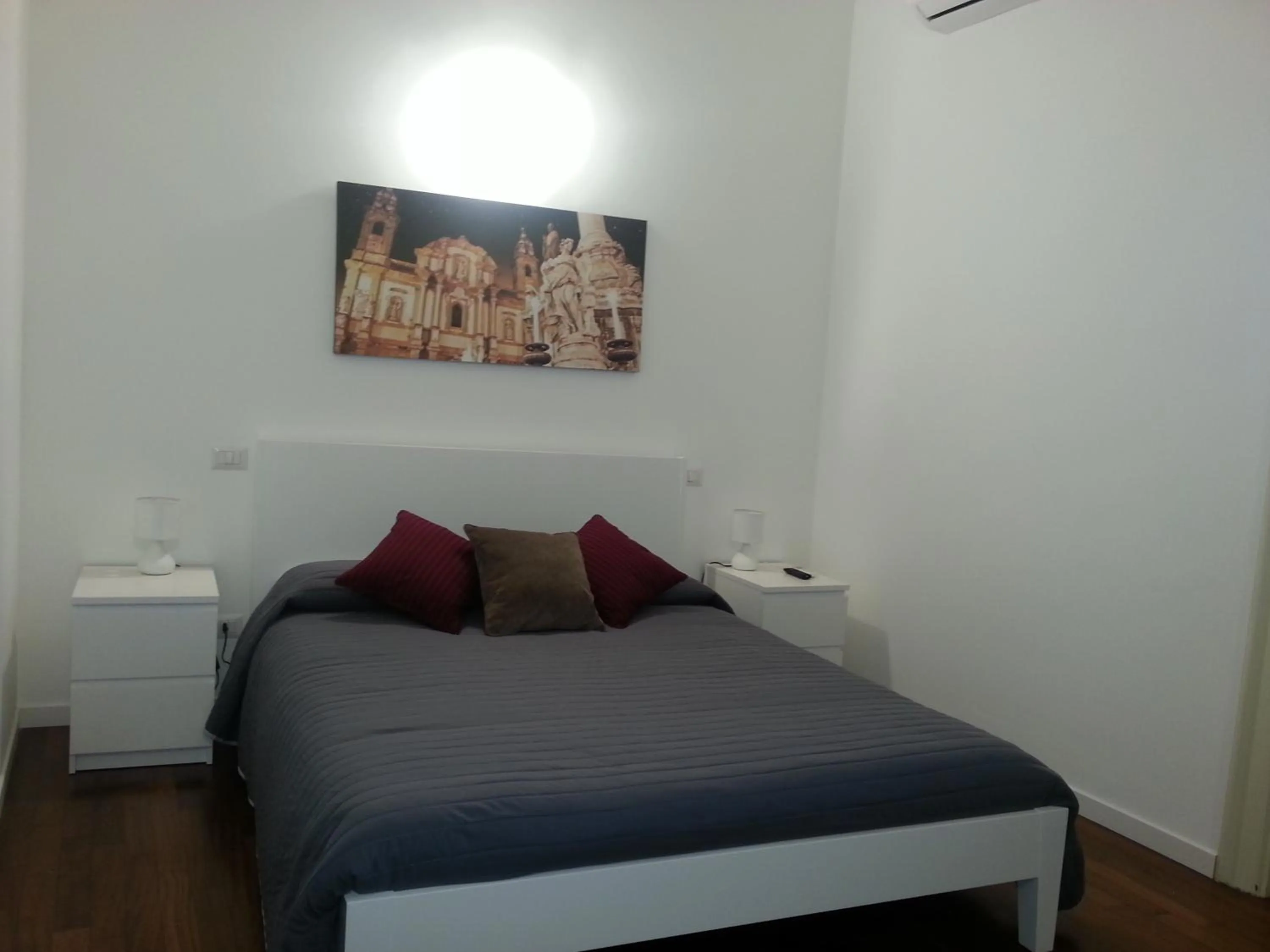 Bed in Ai Lattarini House