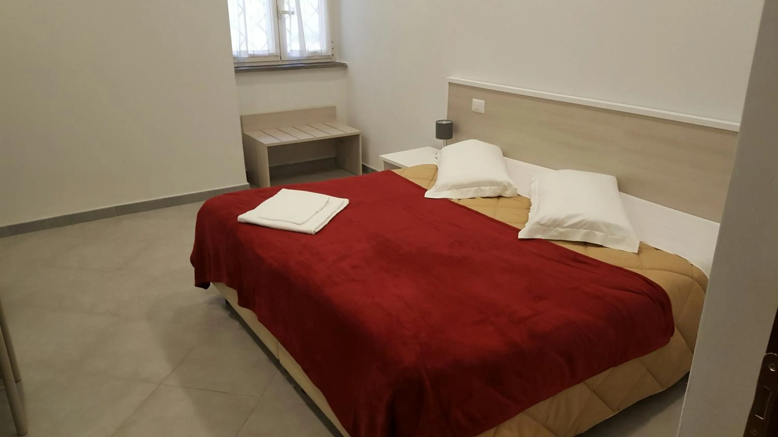 Bed in Wonderful Time Rome