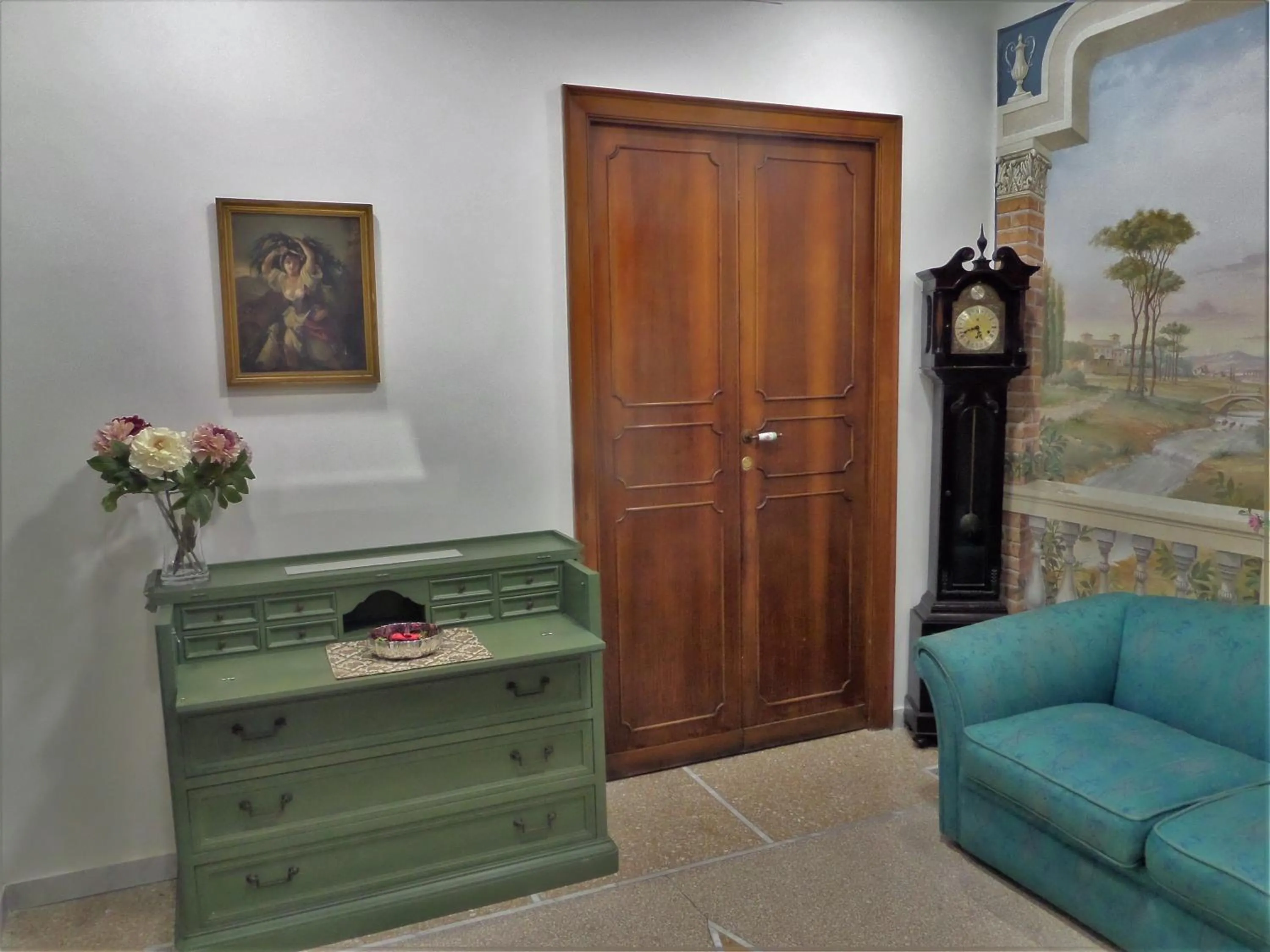 Communal lounge/ TV room in 325 Rooms ai Fori