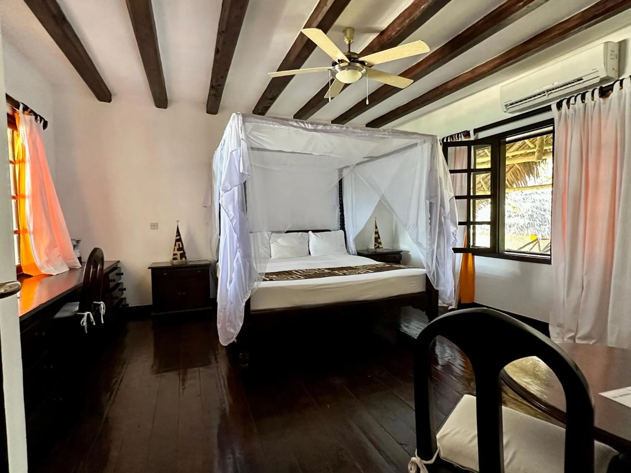 Bed in Blue Bay Village