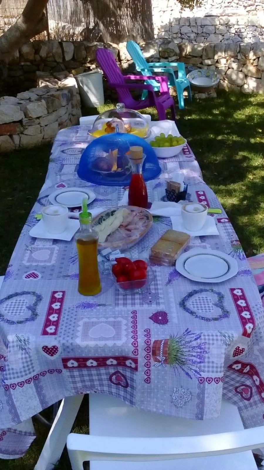 Abbraccio del Carrubo