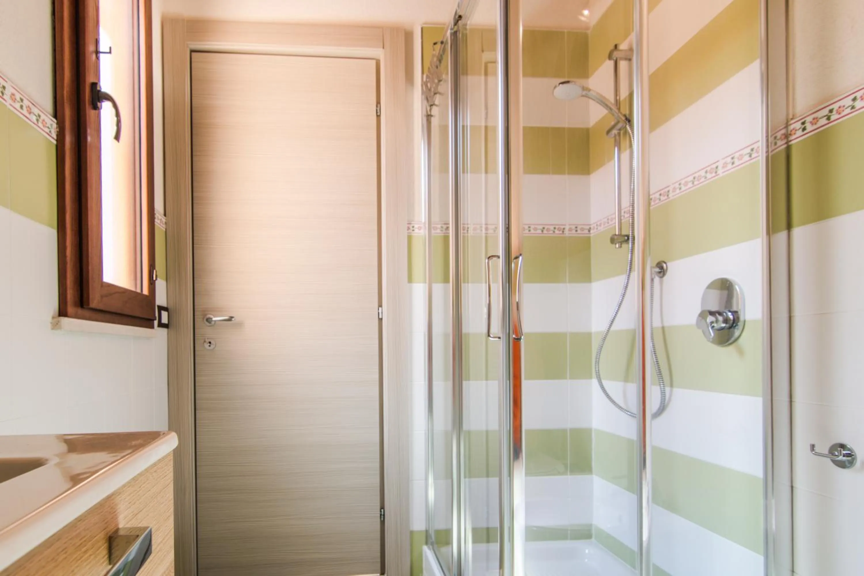 Abbraccio del Carrubo