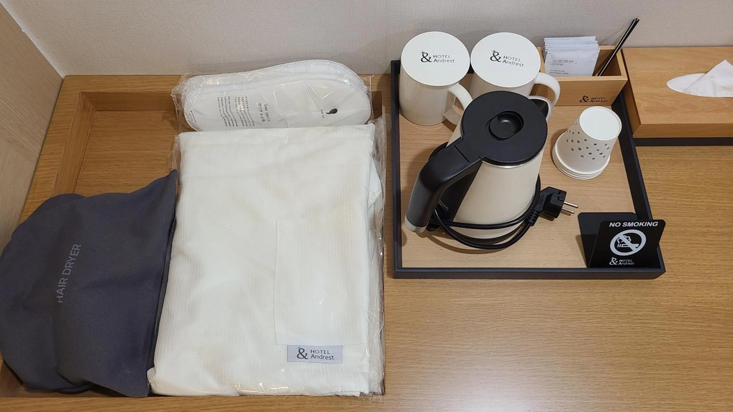 Coffee/tea facilities in Hotel Andrest