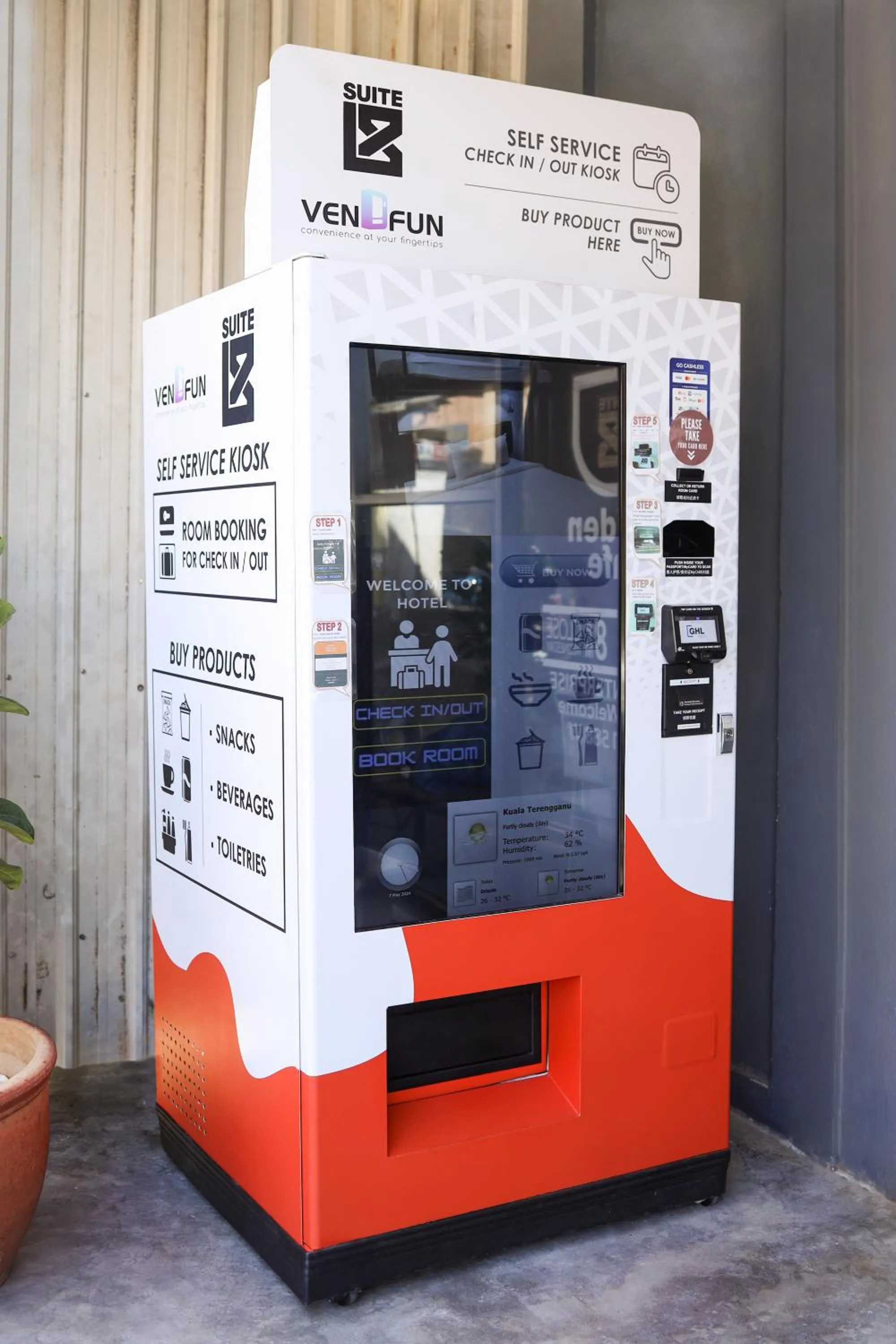 vending machine in Suite 18 Boutique Hotel