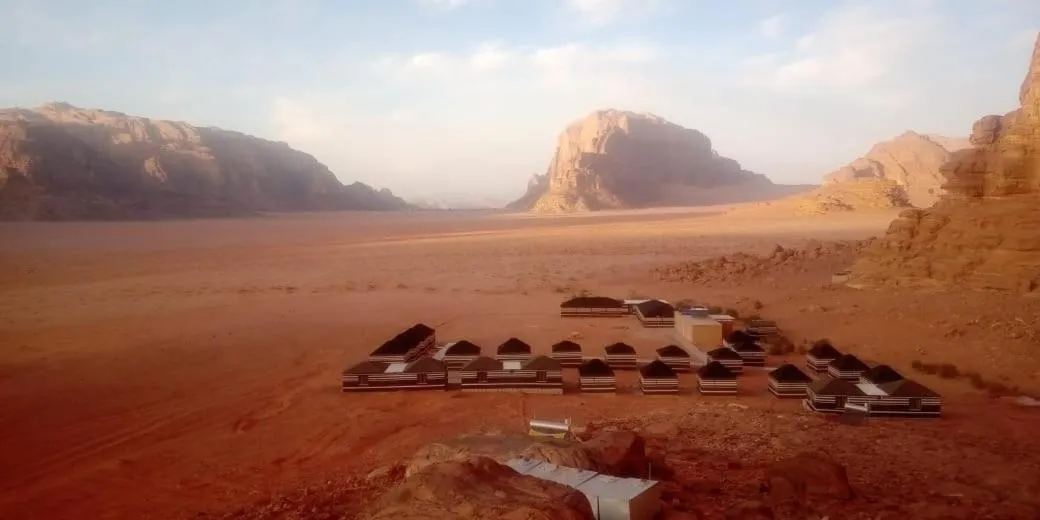 Wadi Rum Quiet Village Camp