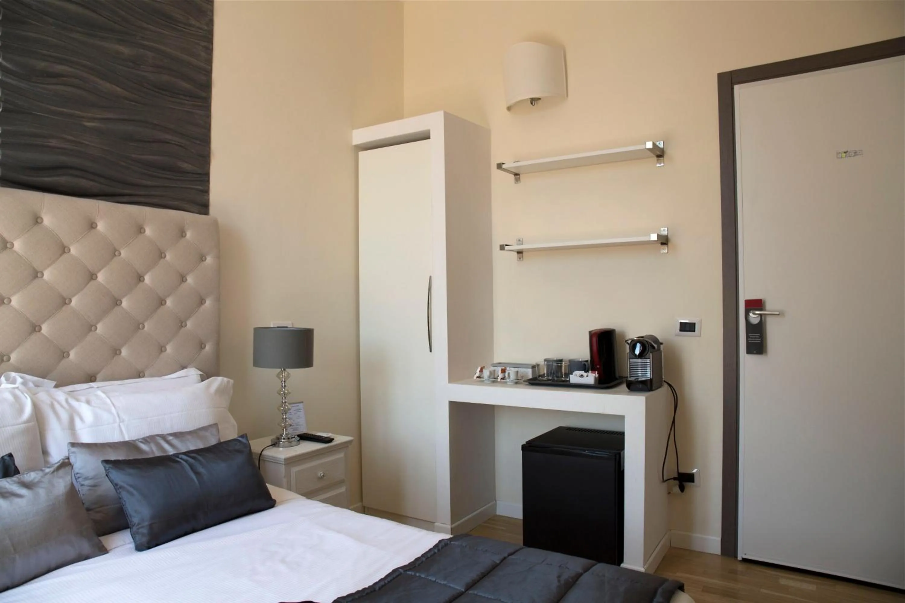 Coffee/tea facilities, Bed in Corso Experience