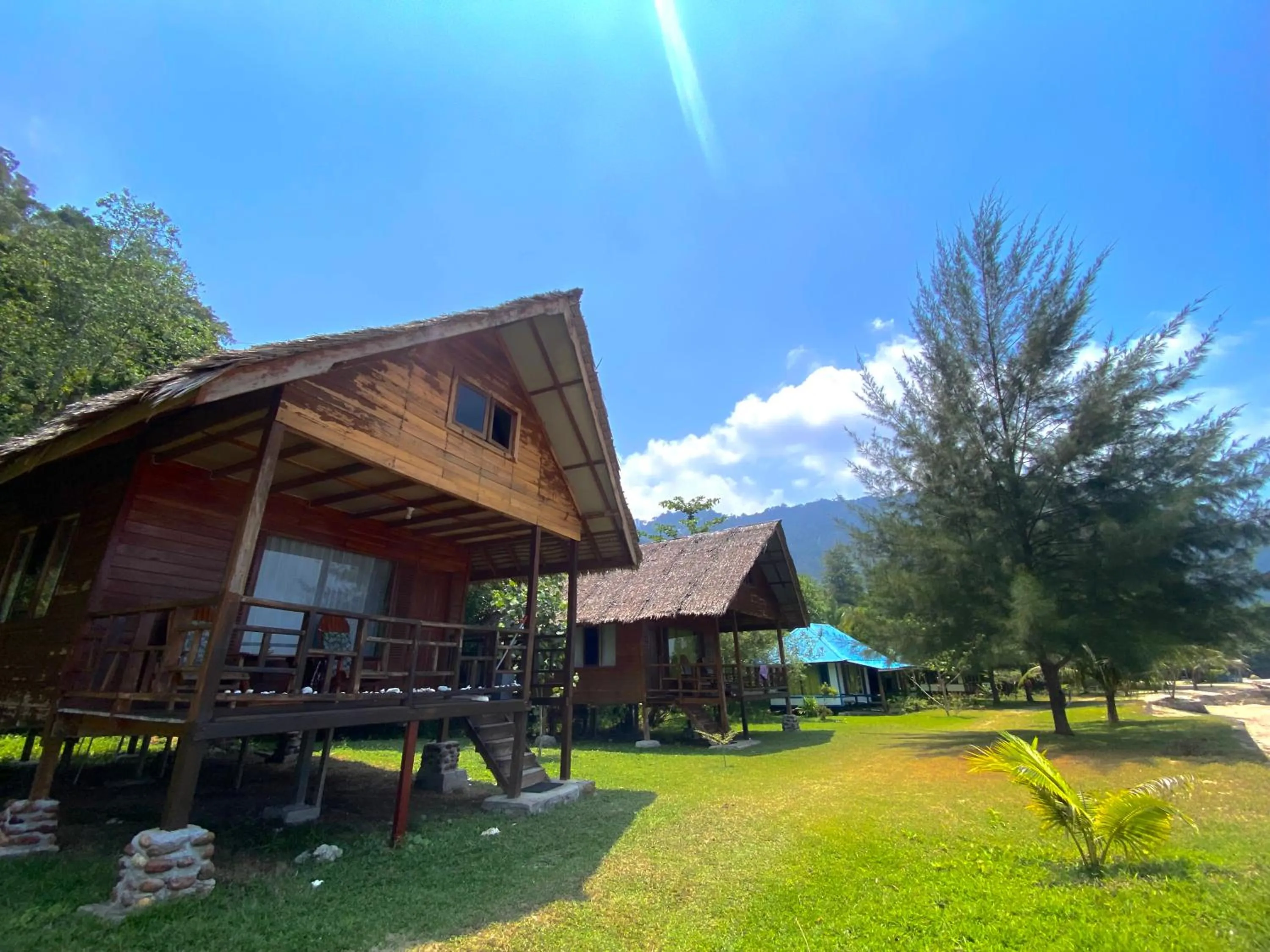 Property building in Ricky's Beach House