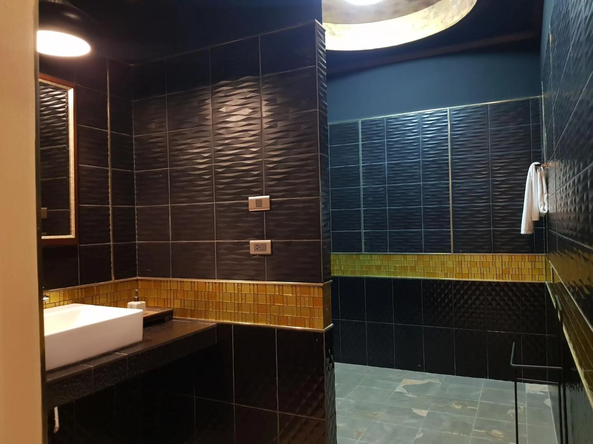 Bathroom in ViangNgam LanNa Villa Resort (SHA Extra Plus)