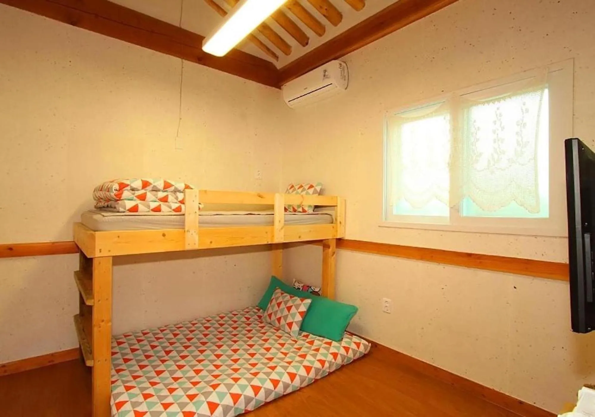 Bed in Dorandoran Guesthouse