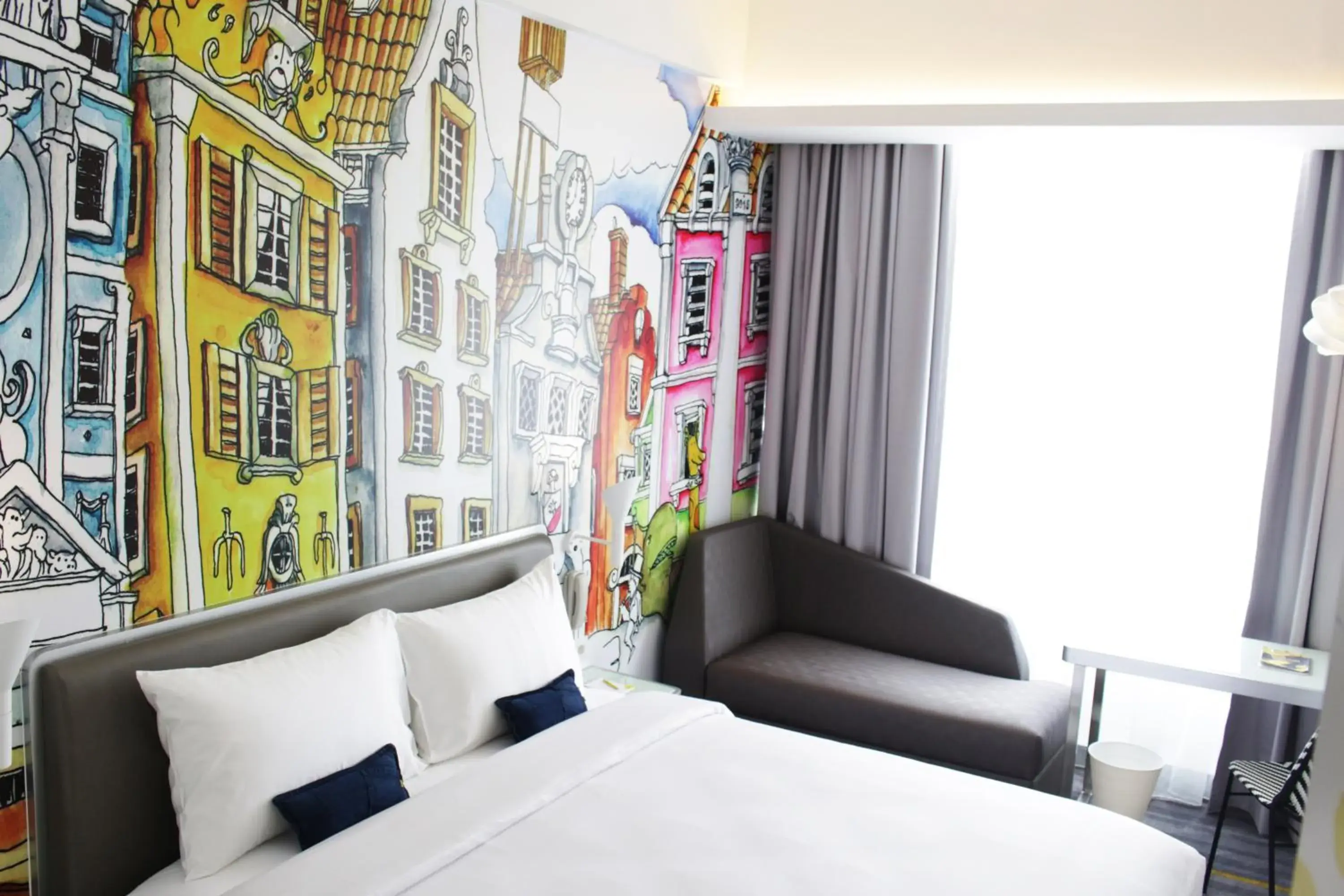 Yello Room in YELLO Hotel Harmoni Yello Room in YELLO Hotel Harmoni