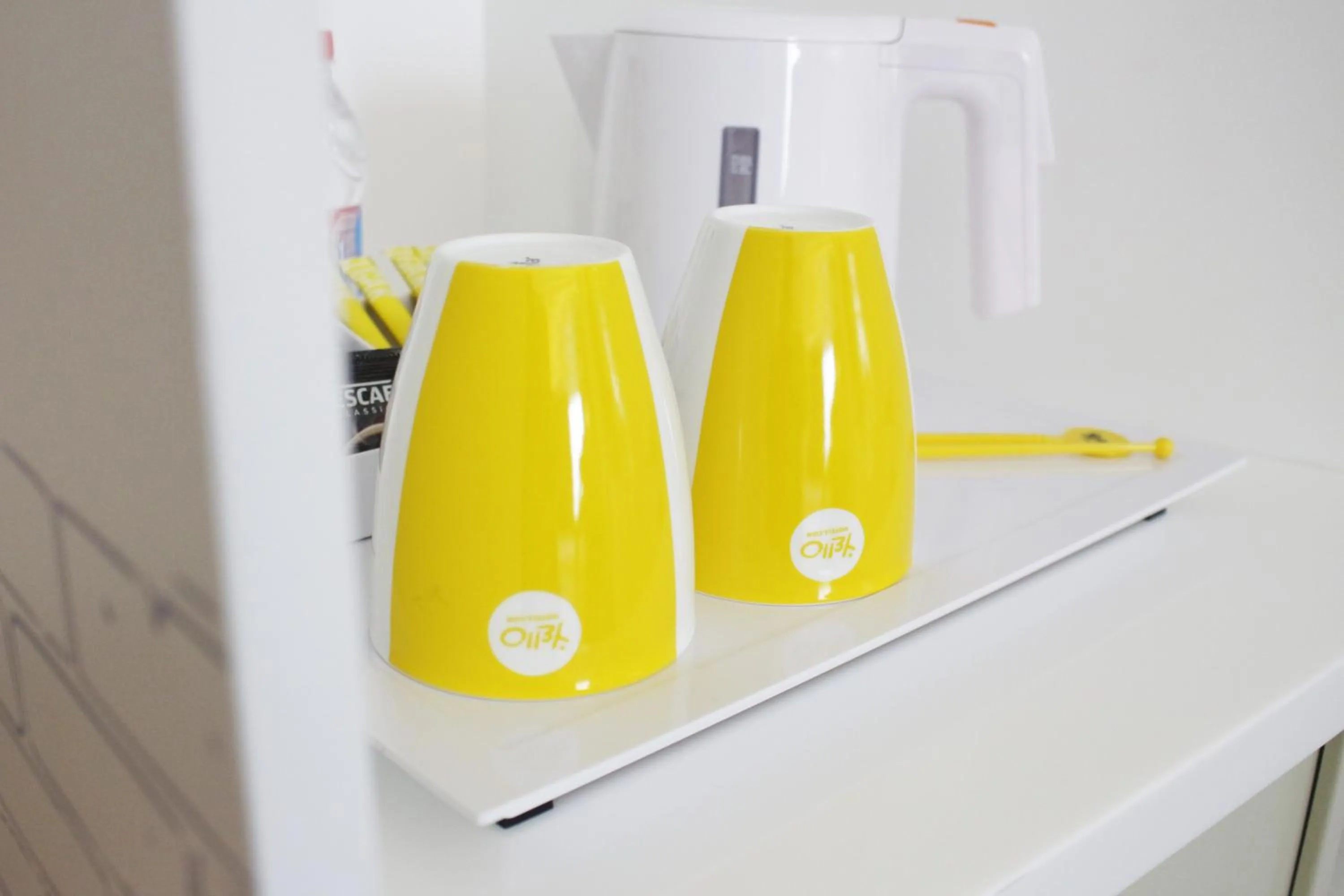 Food and drinks in YELLO Hotel Harmoni