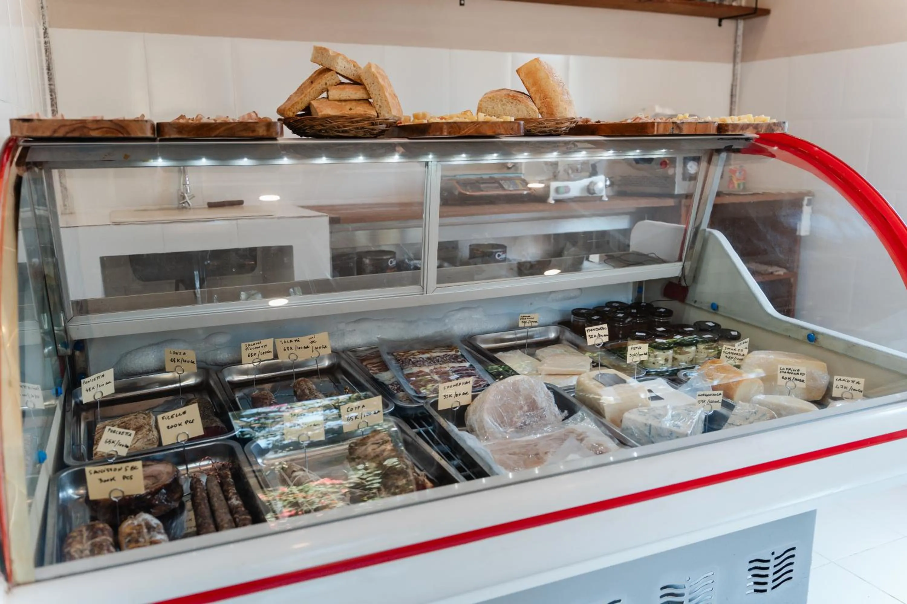 Restaurant/places to eat in Villas Edenia - Luxe Villas with Private Pools