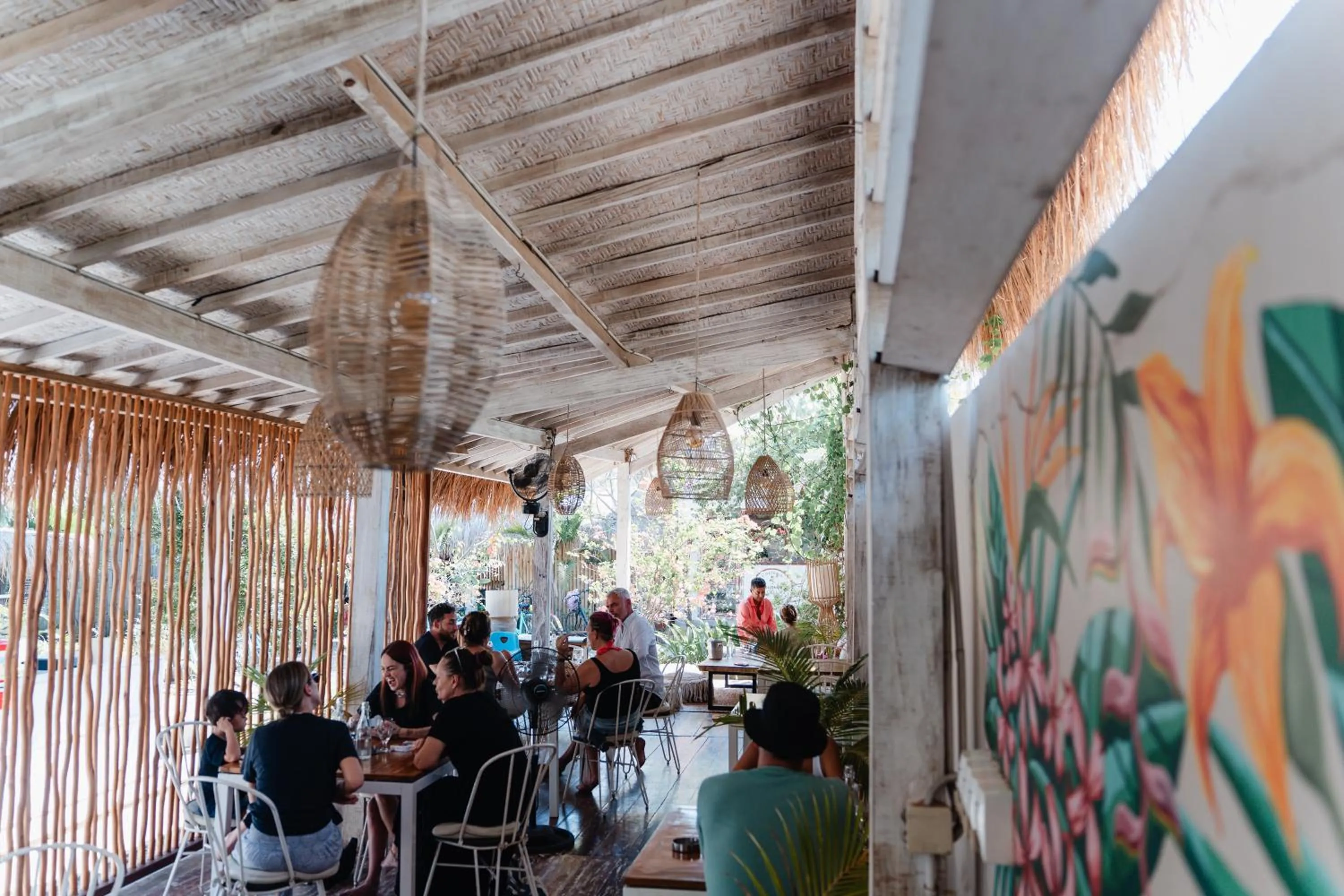 Restaurant/places to eat in Villas Edenia - Luxe Villas with Private Pools