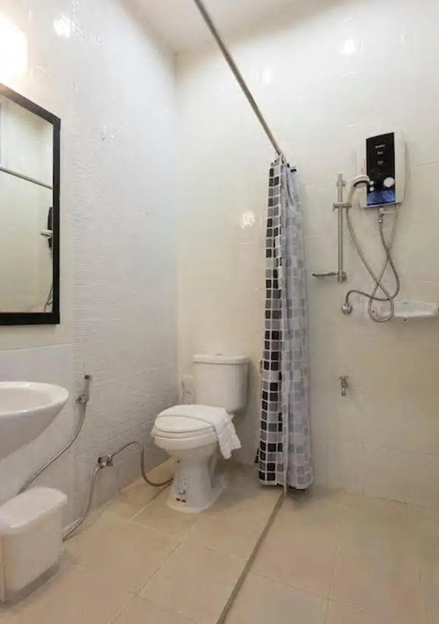 Bathroom in Sirinan Villa Nimman ChiangMai