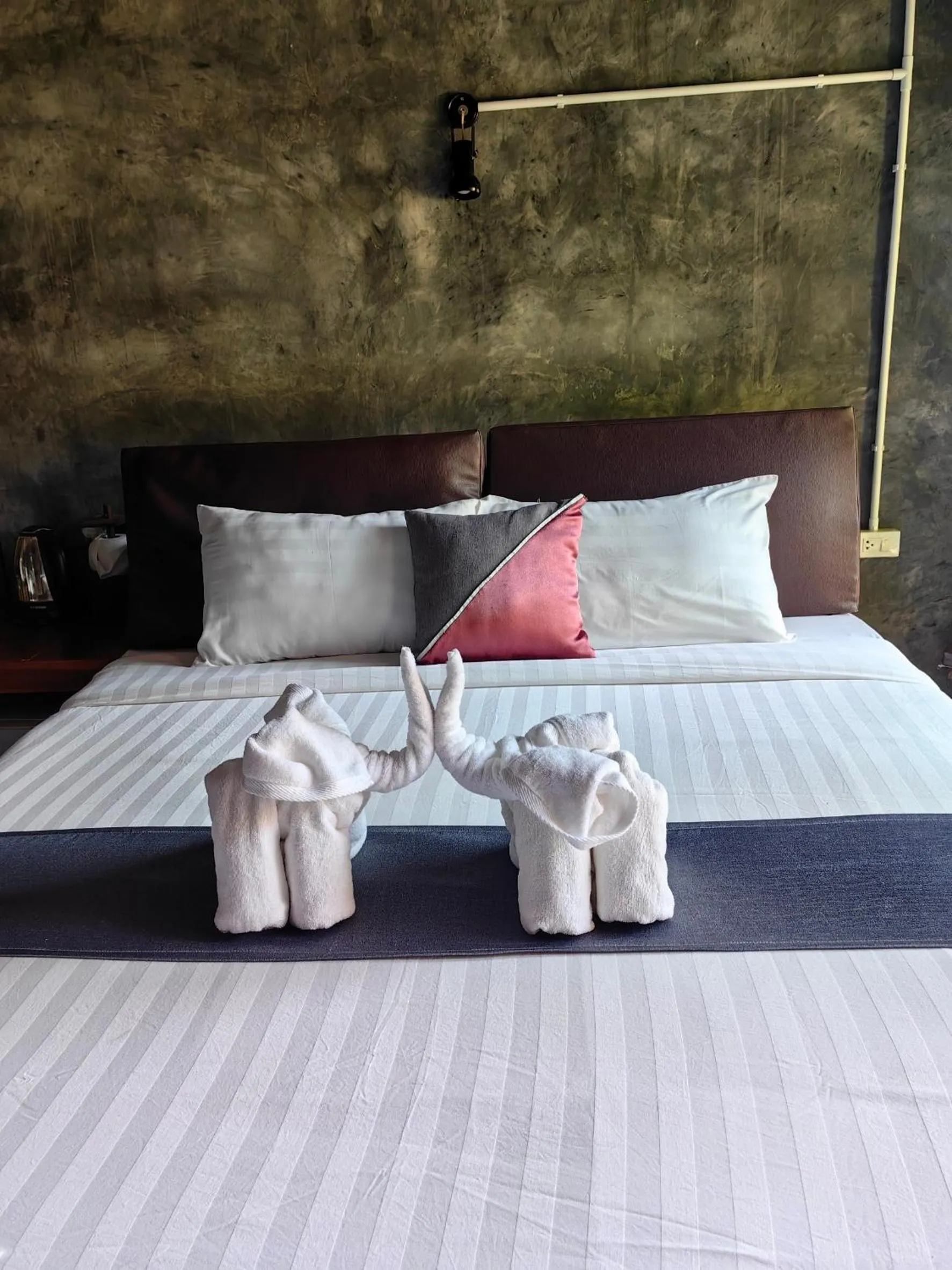 Bed in Keeree Loft Resort คีรีลอฟท์รีสอร์ท