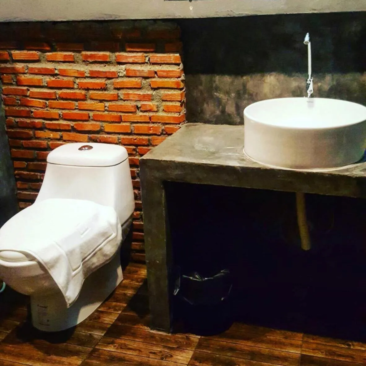 Toilet in Keeree Loft Resort คีรีลอฟท์รีสอร์ท