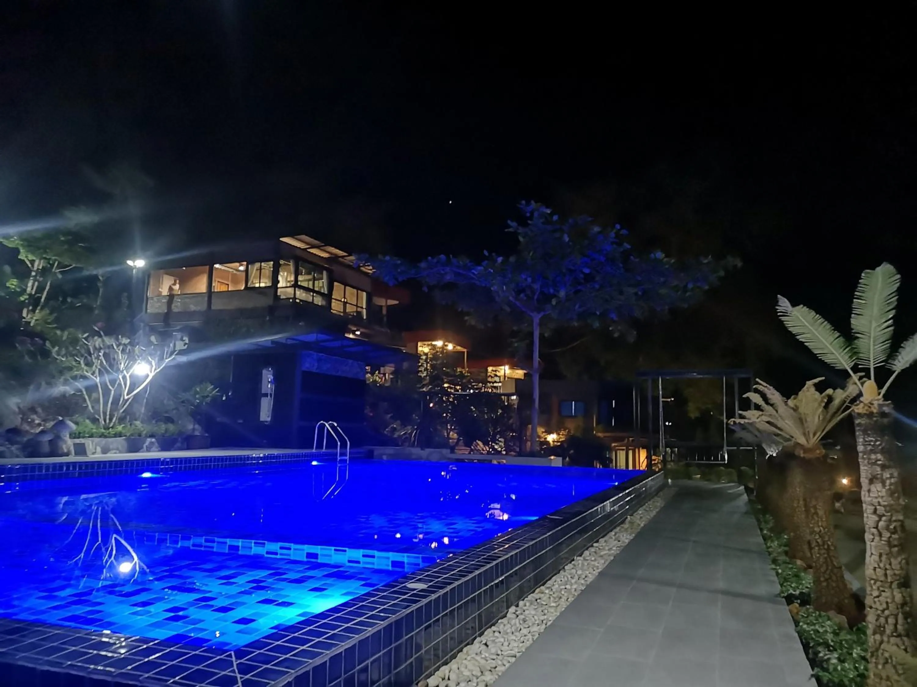 Keeree Loft Resort คีรีลอฟท์รีสอร์ท