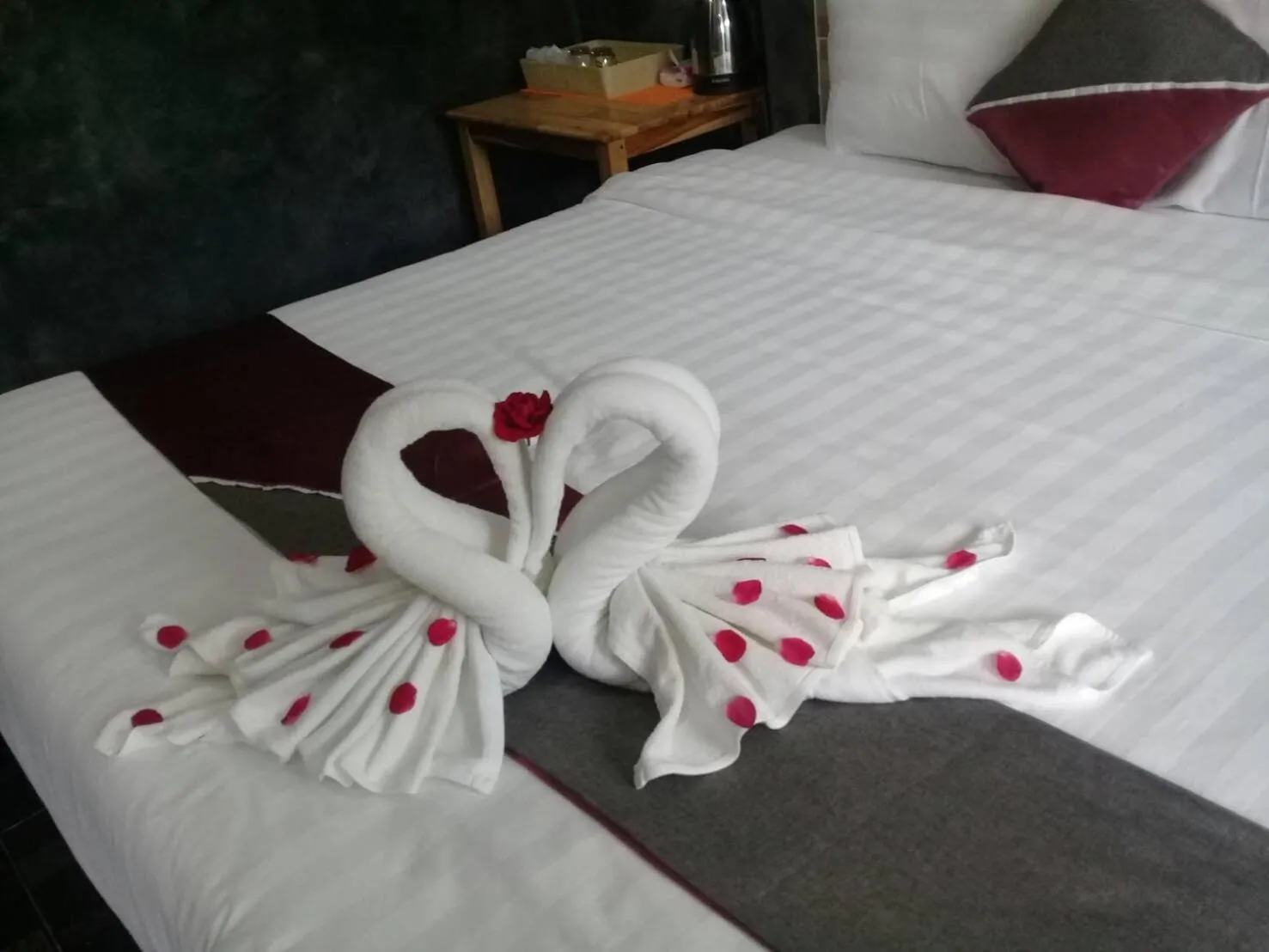 Photo of the whole room, Bed in Keeree Loft Resort คีรีลอฟท์รีสอร์ท