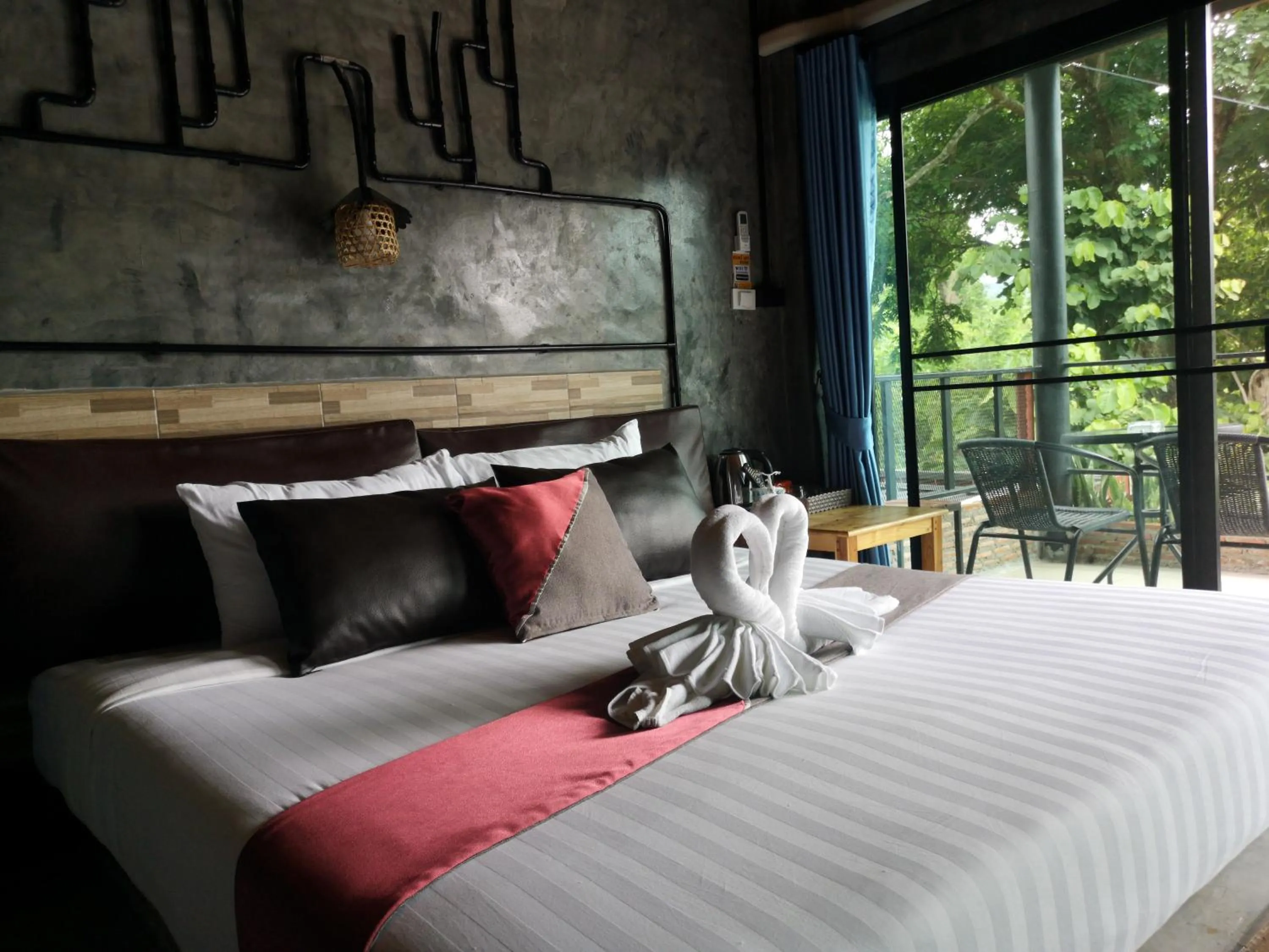 Bed in Keeree Loft Resort คีรีลอฟท์รีสอร์ท