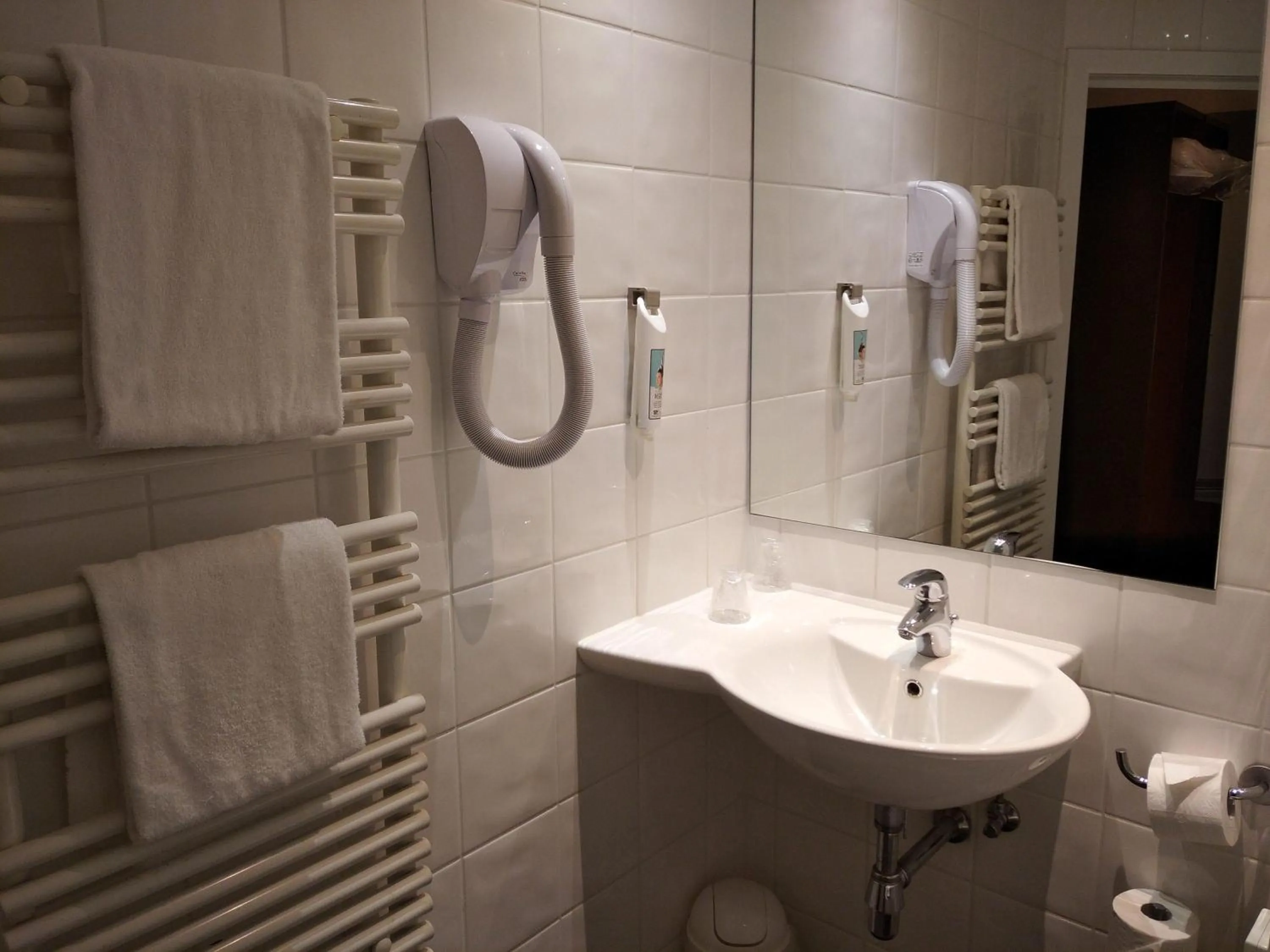 Bedroom in Ibis Brussels Erasmus