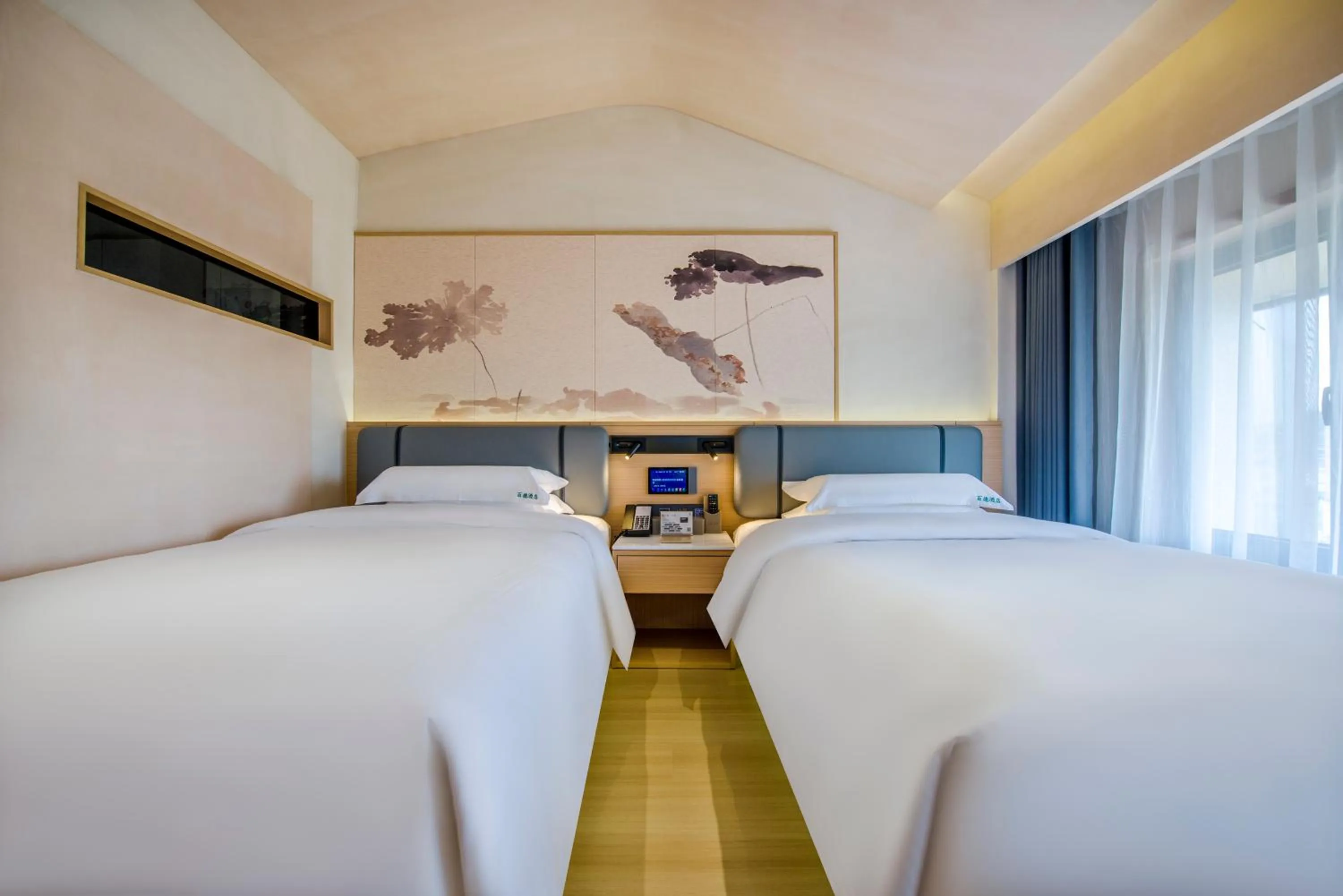 Bedroom, Bed in Yiwu Baide Theme Hotel