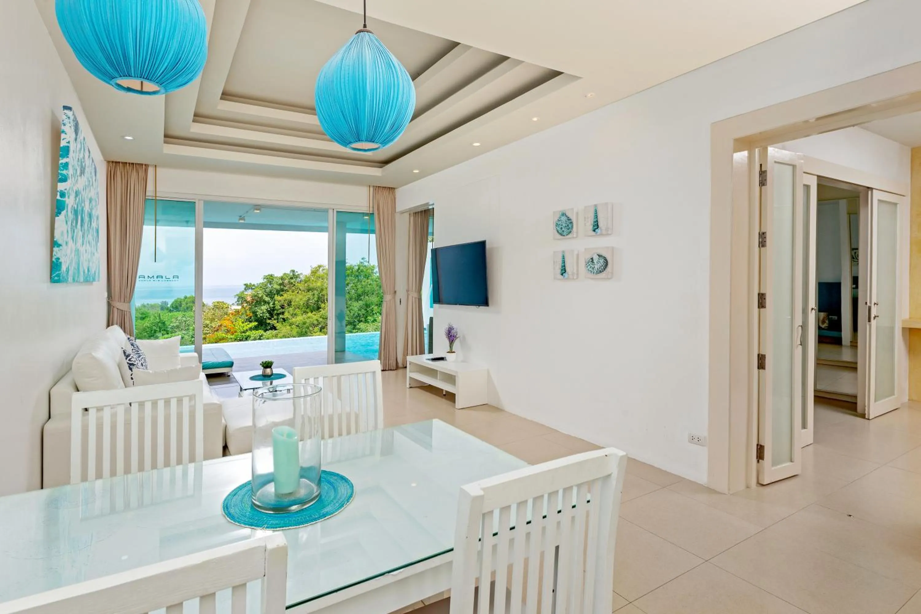 Living room in Amala Grand Bleu Resort Hilltops - SHA